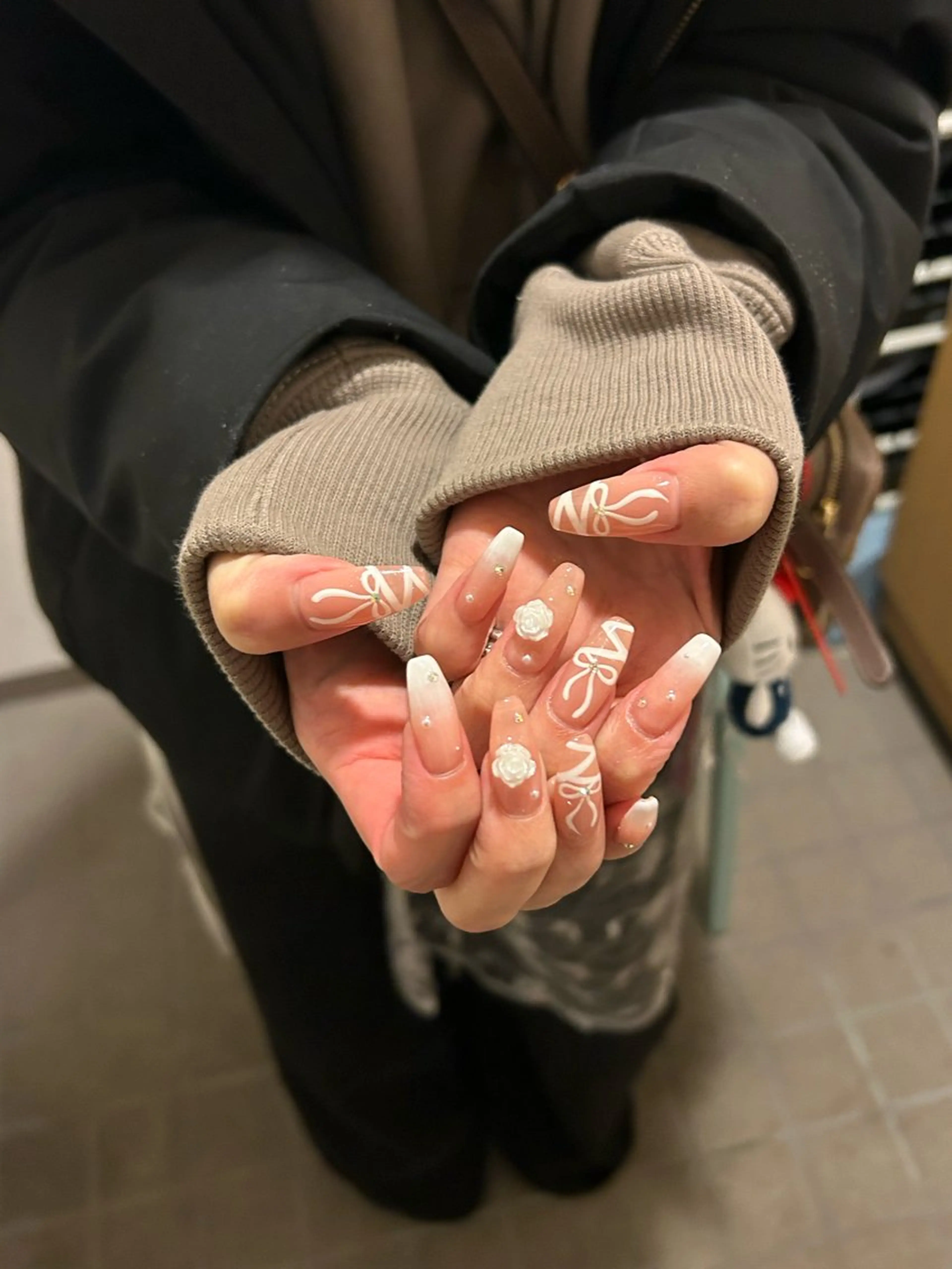 ネイル 持ち込み ハンドネイル Aimer Ciel エメシエル大宮ネイルのネイルデザイン