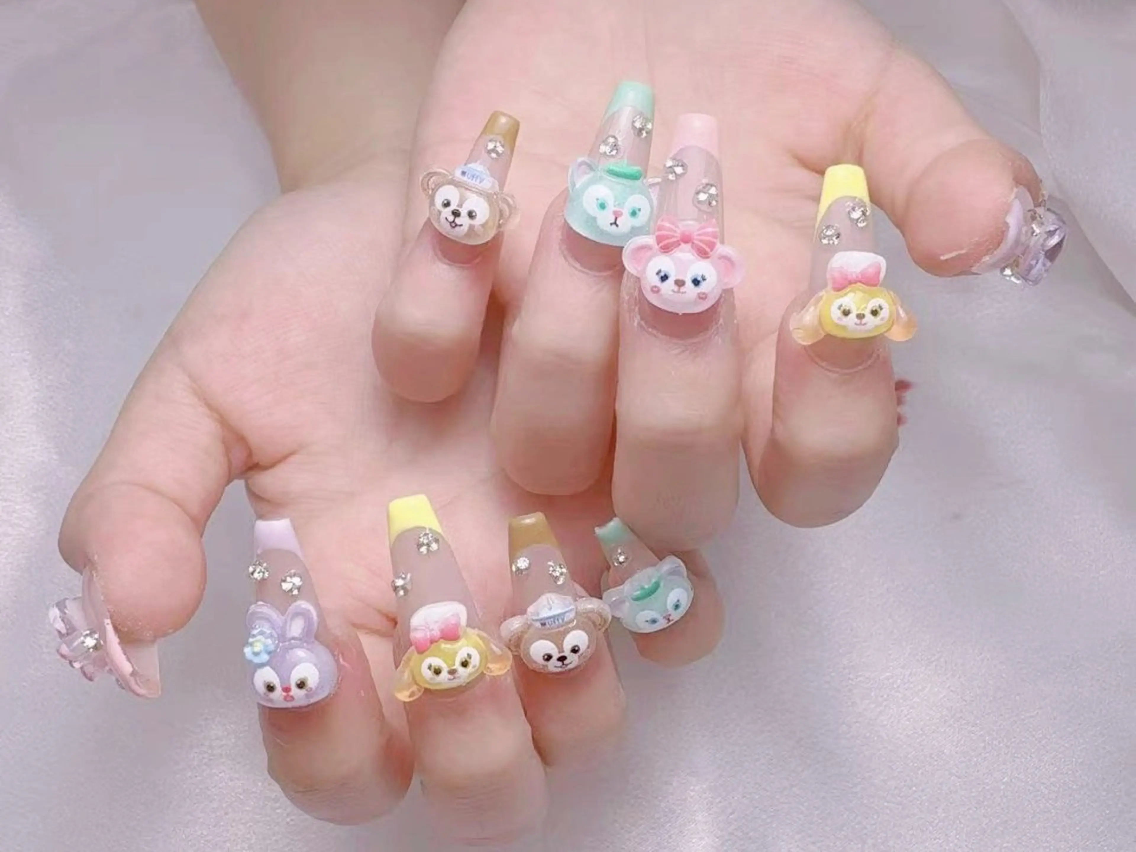 ネイル ハンドネイル ネイルサロン lotusのネイルデザイン