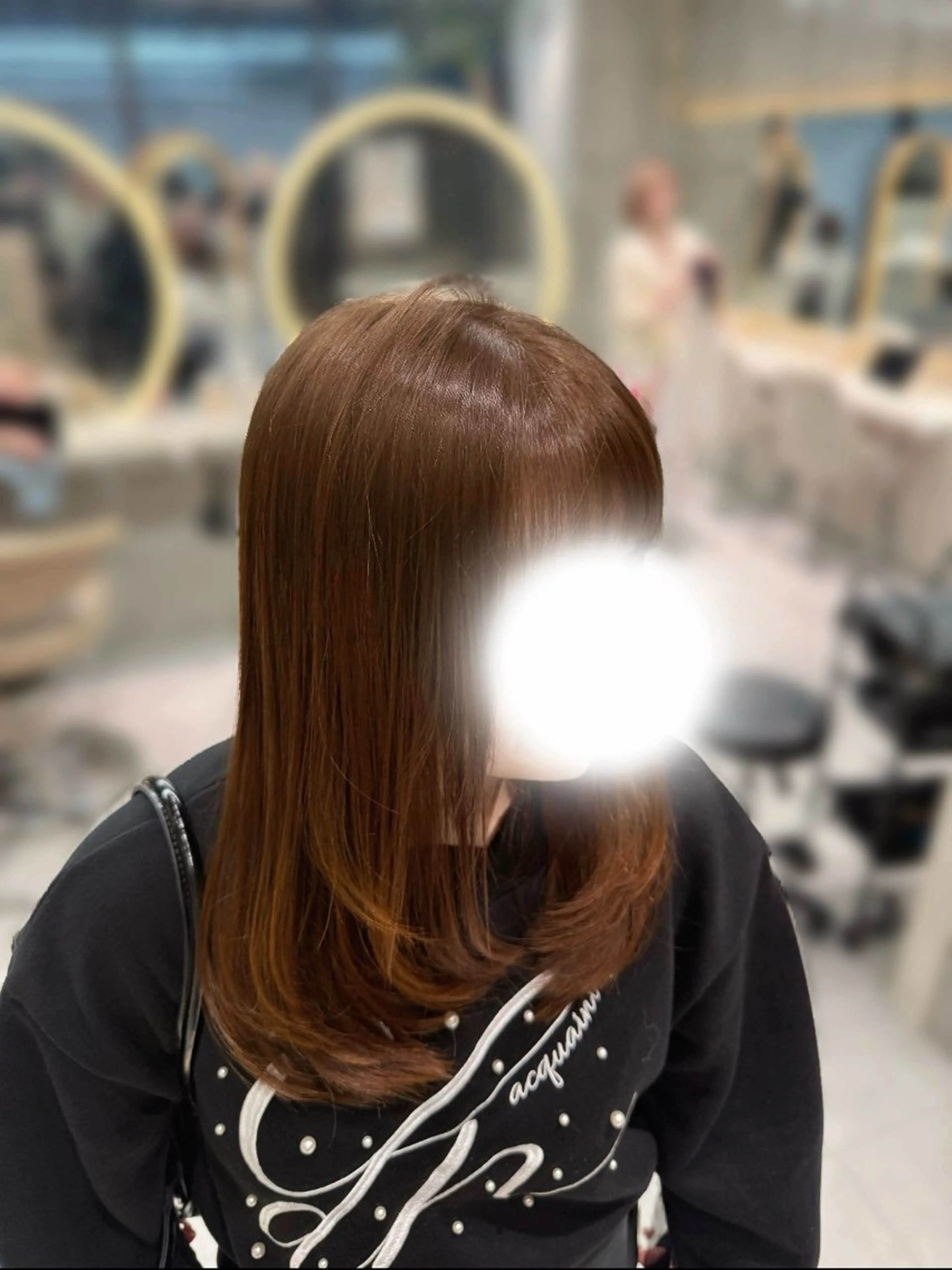 セミロング レイヤーカット Nanami / ベージュ/グレージュのヘアスタイル