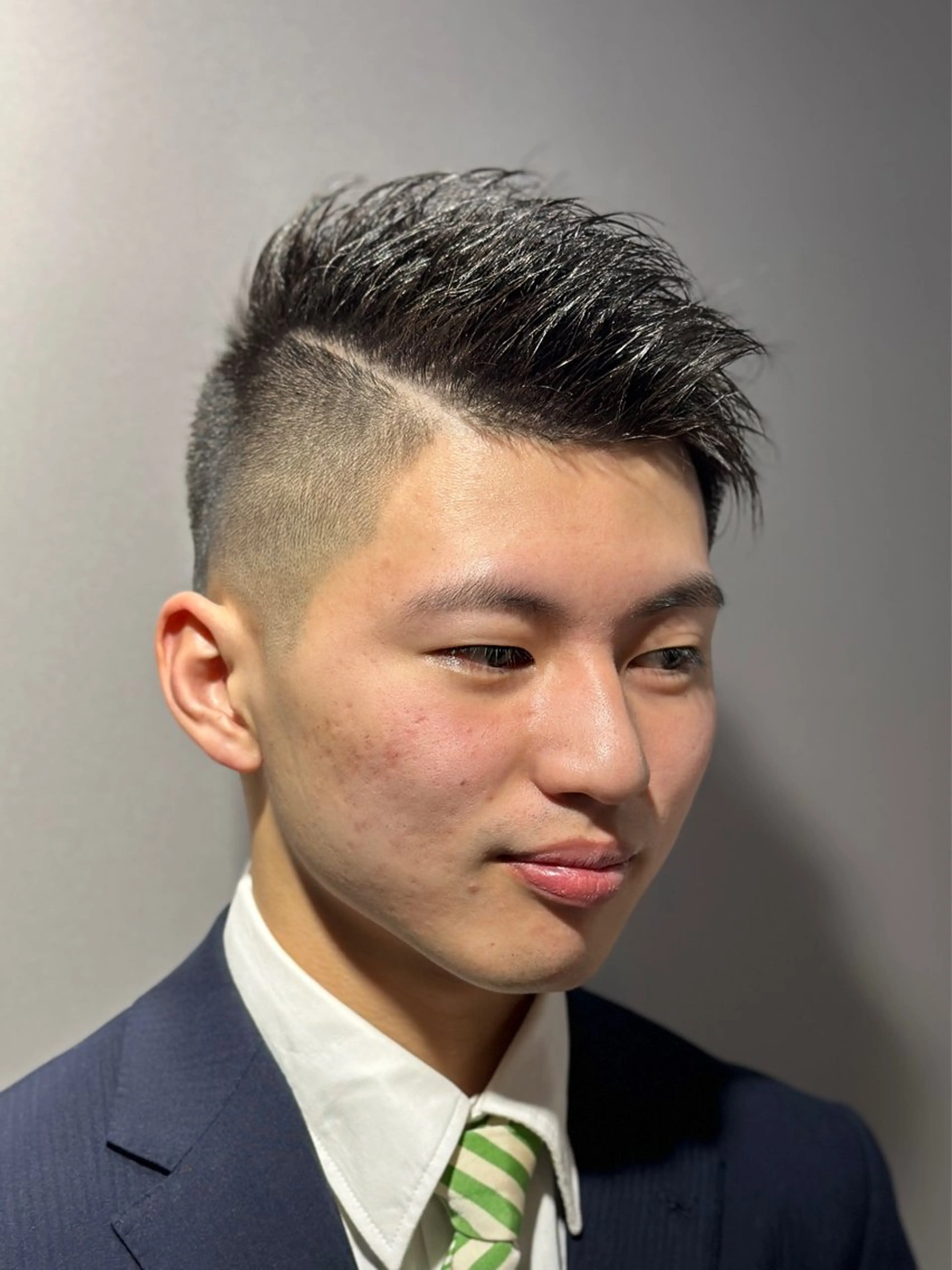 ショート メンズ フェードカット 濡れパン スキンフェード カット 💈神技メンズカット 大沢カズキ✂︎のヘアスタイル