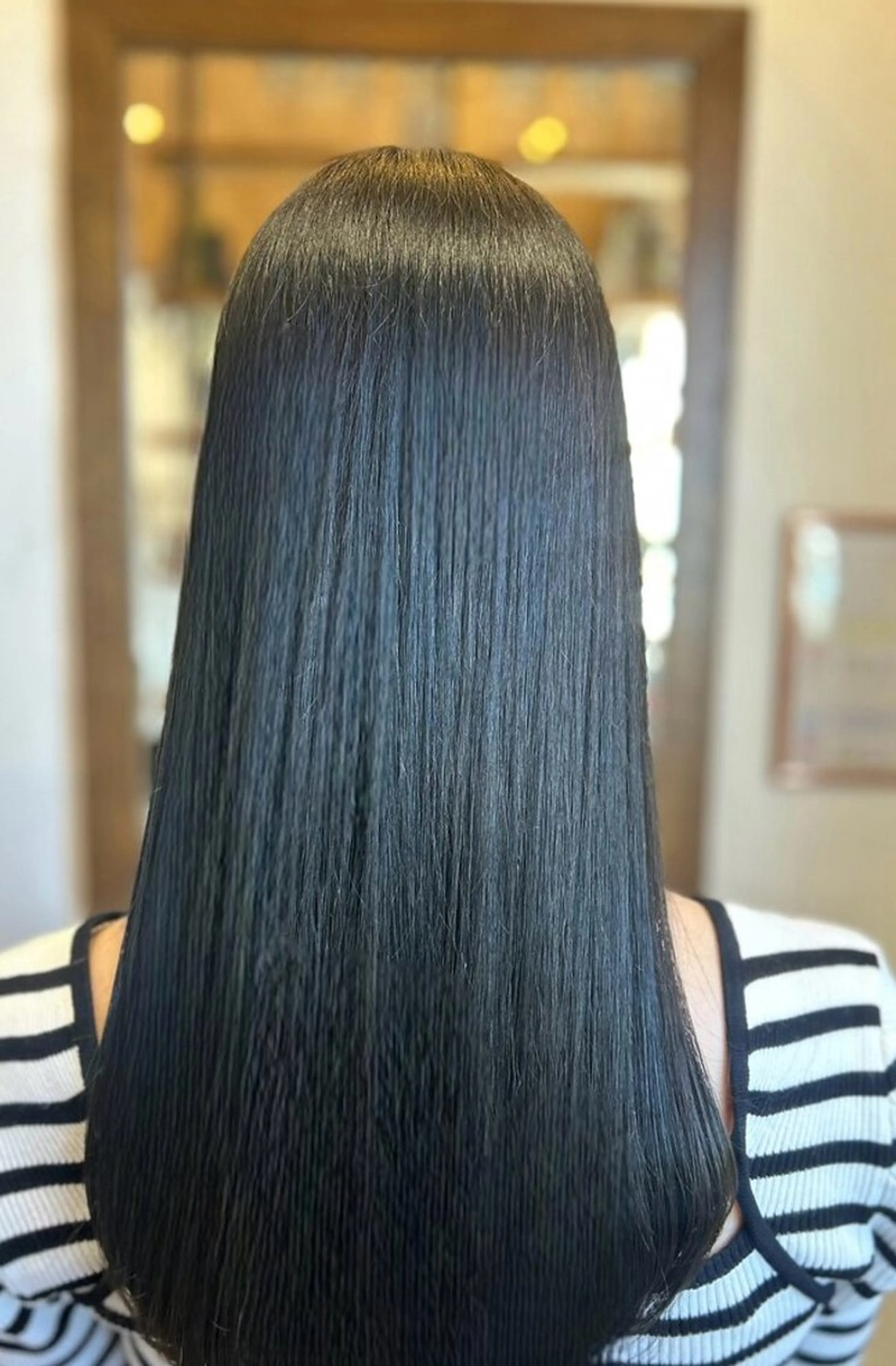 ロング YUKI .のヘアスタイル