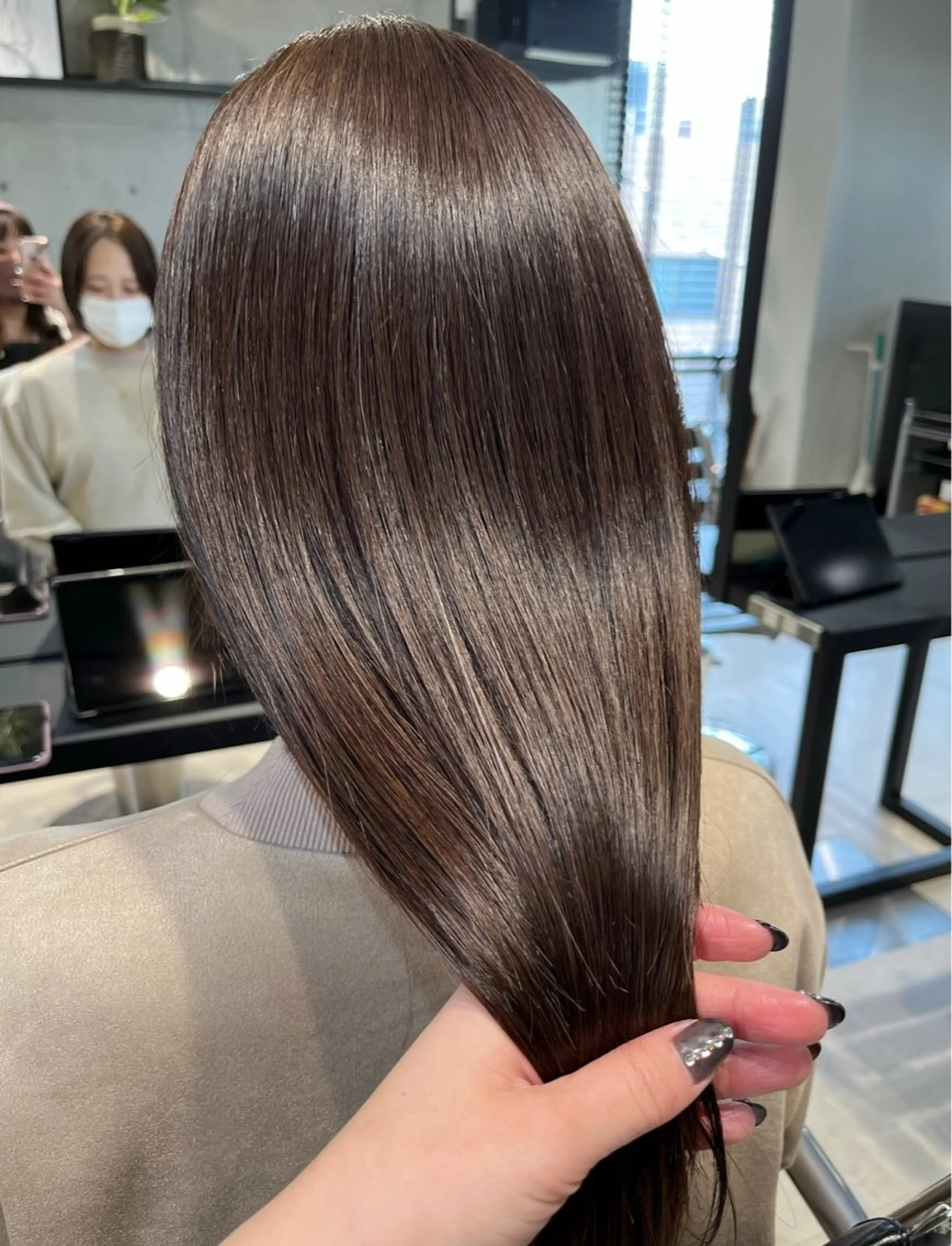 ロング カラー パーマ ヘアアレンジ カット ヘアセット 透明感/オリーブ/ グレージュ/YUKAのヘアスタイル