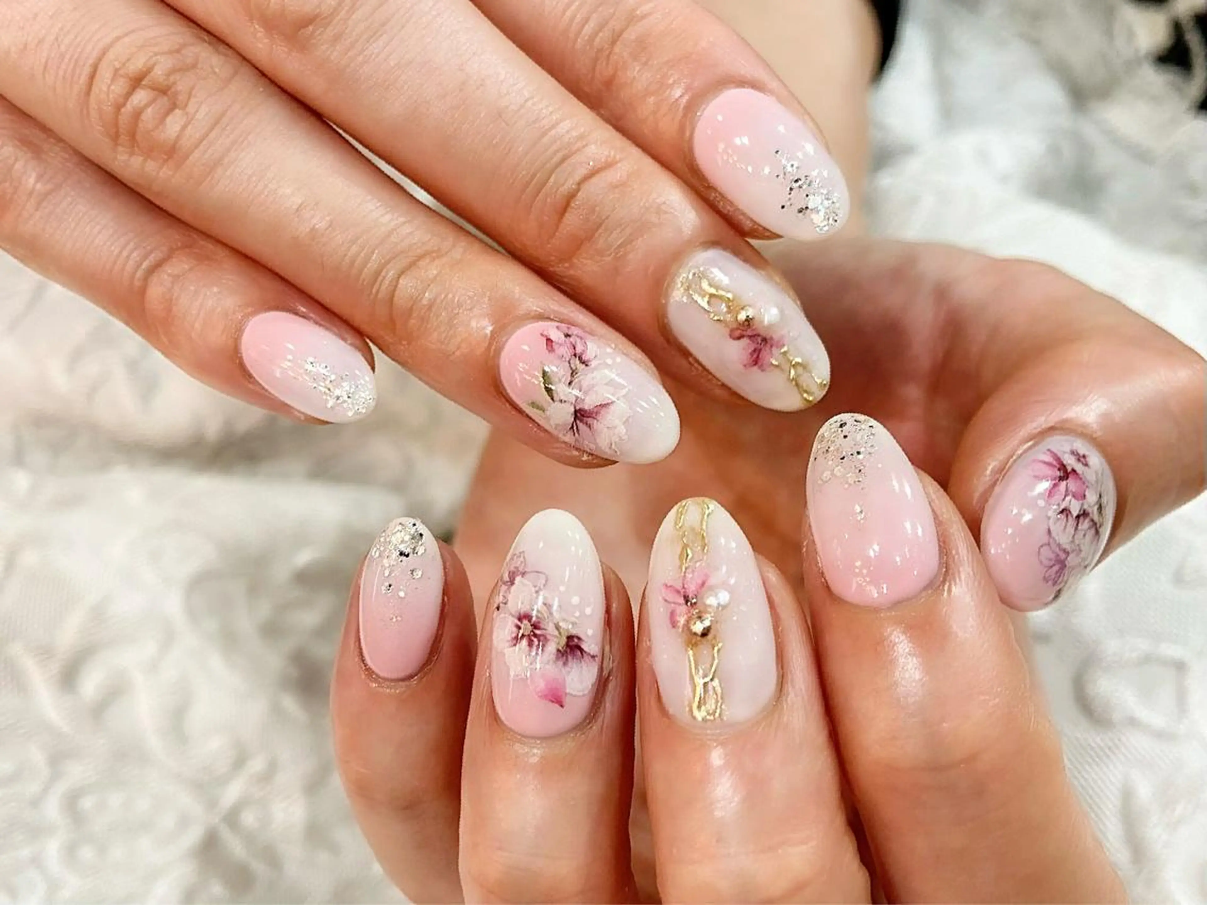 ネイル nailsalon Mirrorのネイルデザイン
