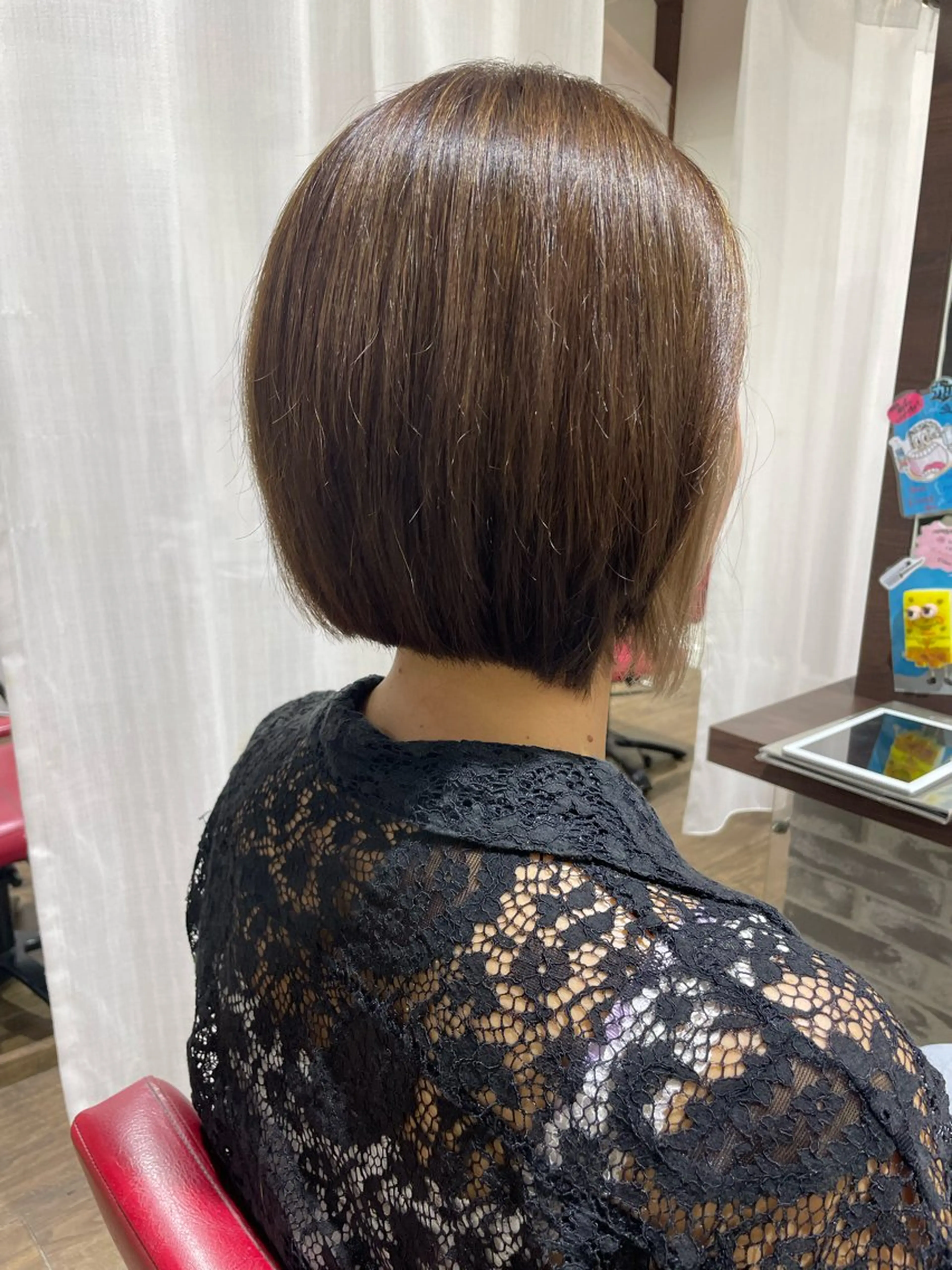 ミディアム カラー 兼松 美香のヘアスタイル