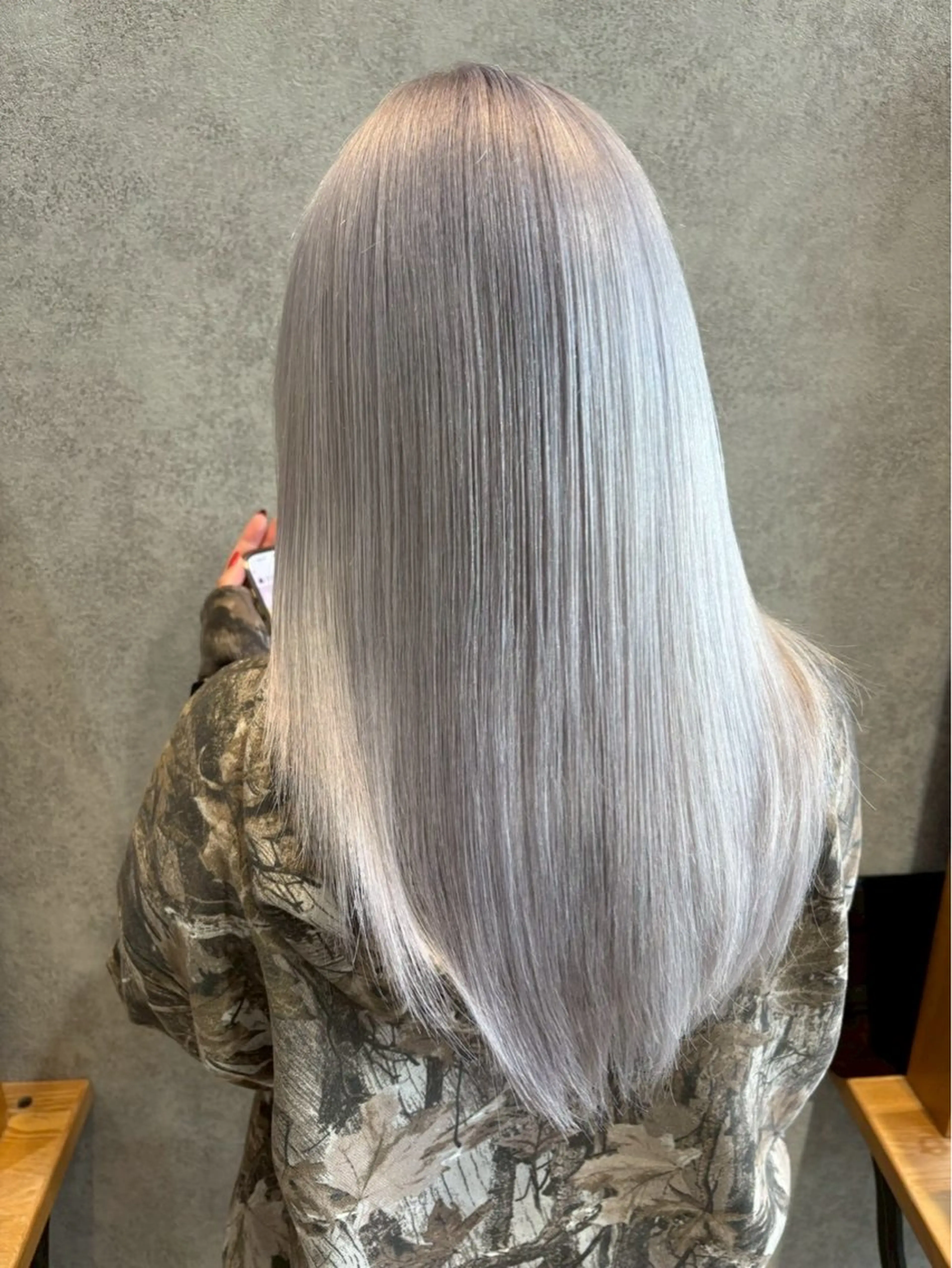 ロング カラー メンズスタイリスト ティアラ👑のヘアスタイル