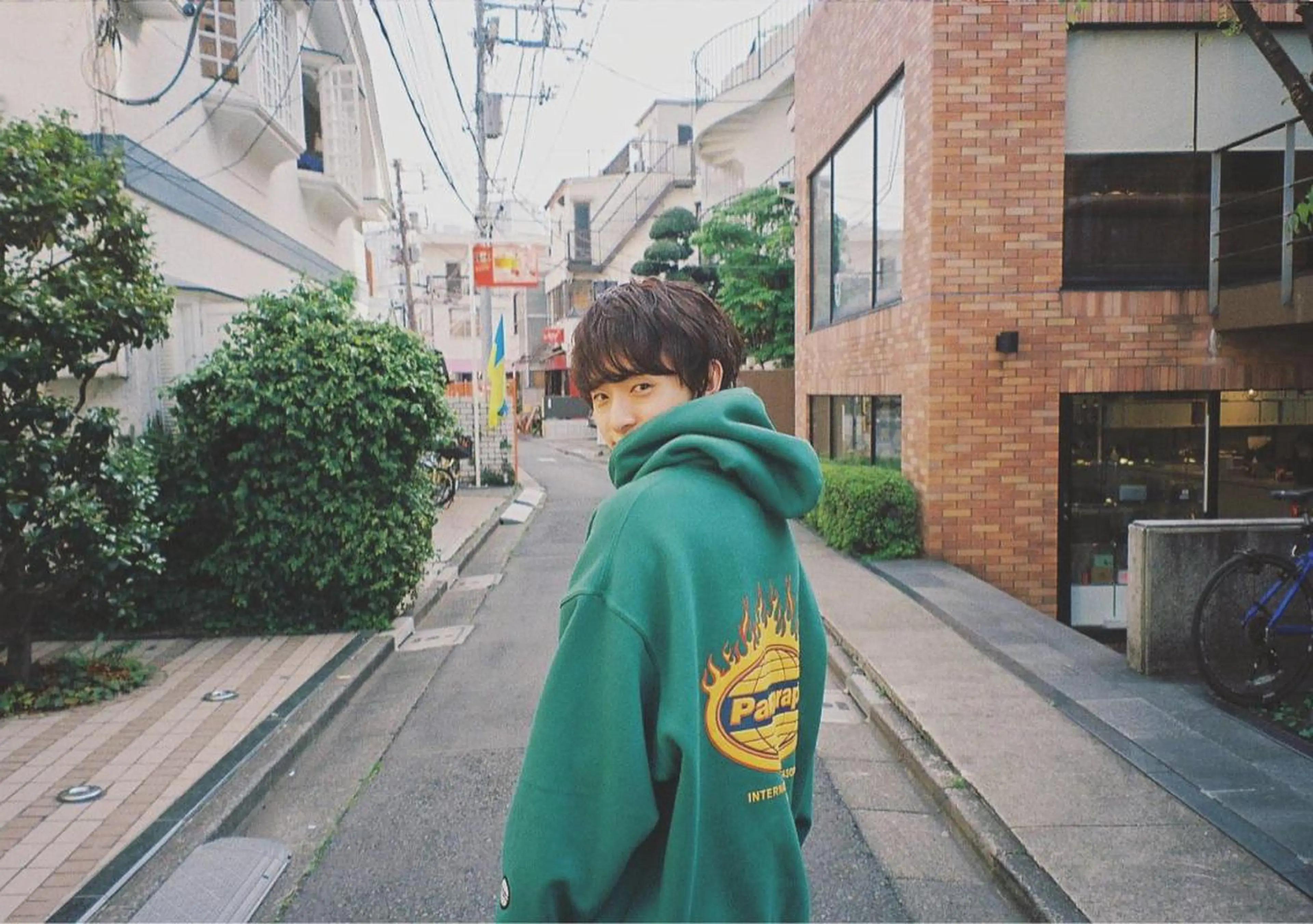 ショート カラー パーマ ヘアアレンジ メンズ カット ちこ .のヘアスタイル