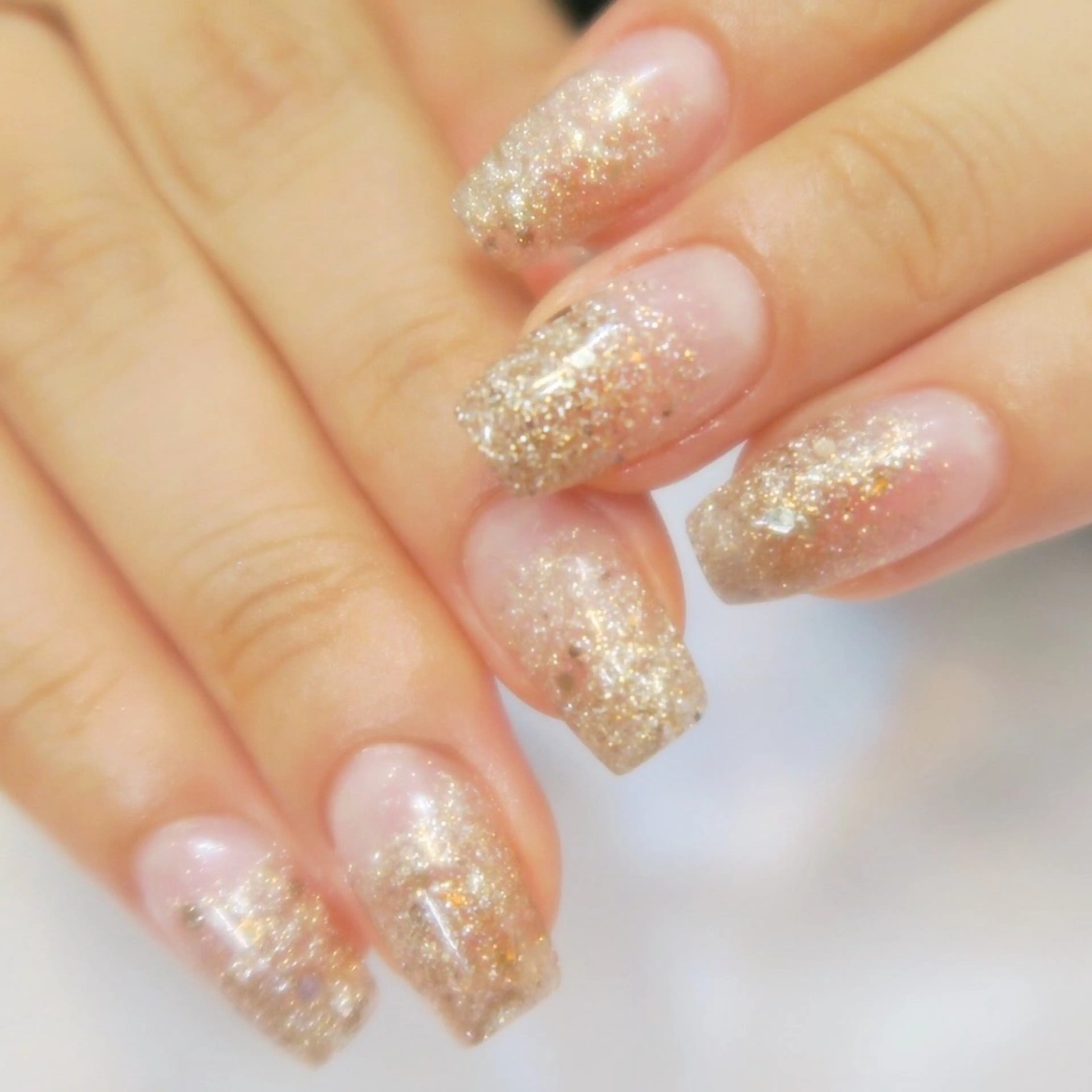 ネイル glossnail MIKIのネイルデザイン