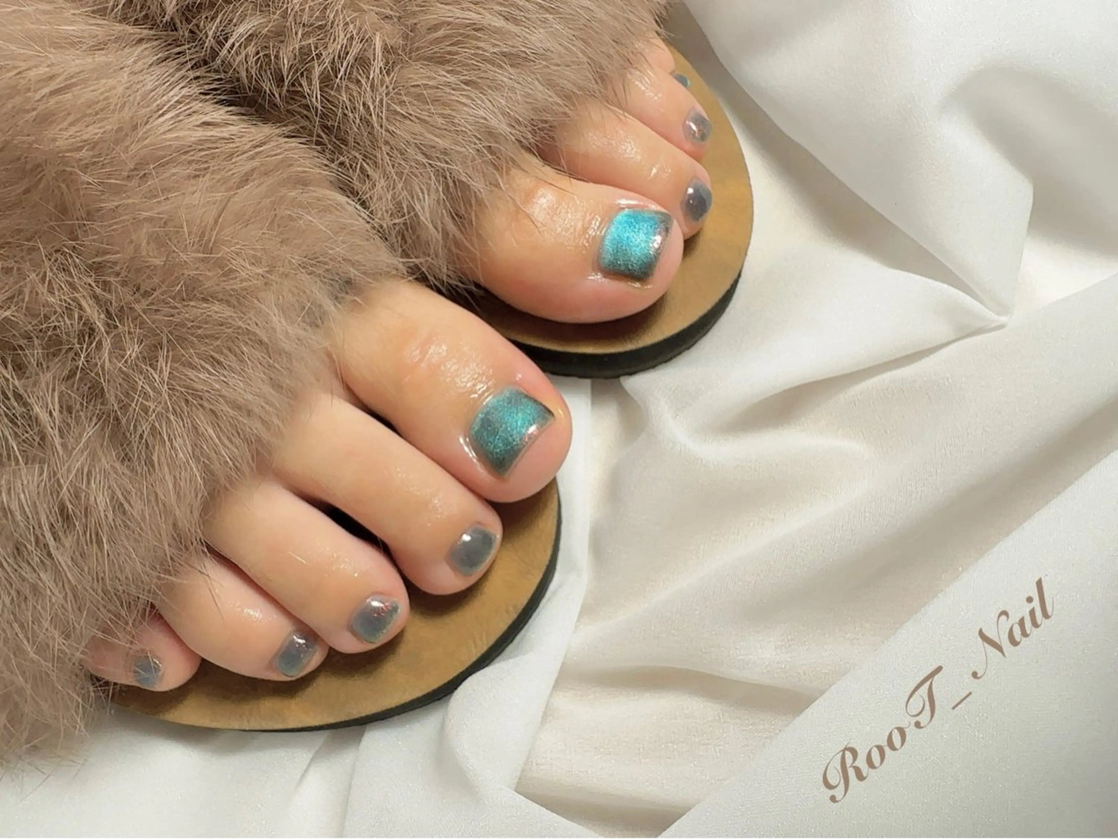 ネイル フットネイル マグネットネイル フットネイル RooT Nailのネイルデザイン
