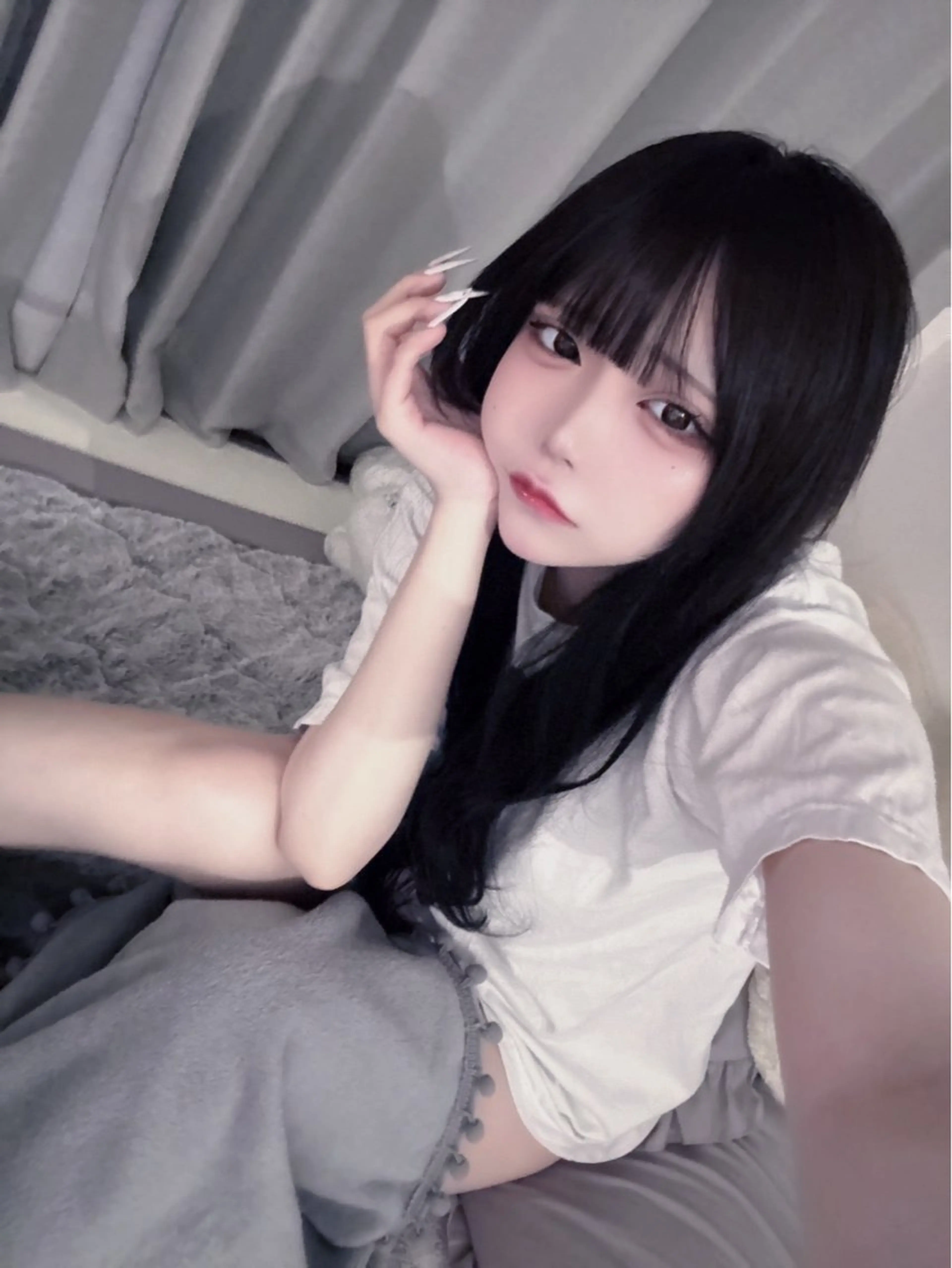 ロング カラー シールエクステ ブリーチ ダブルカラー イヤリングカラー ハイライトカラー ヘアカラー トリートメント 🧸髪質改善ケアカラ ー/アイドル前髪🧸のヘアスタイル