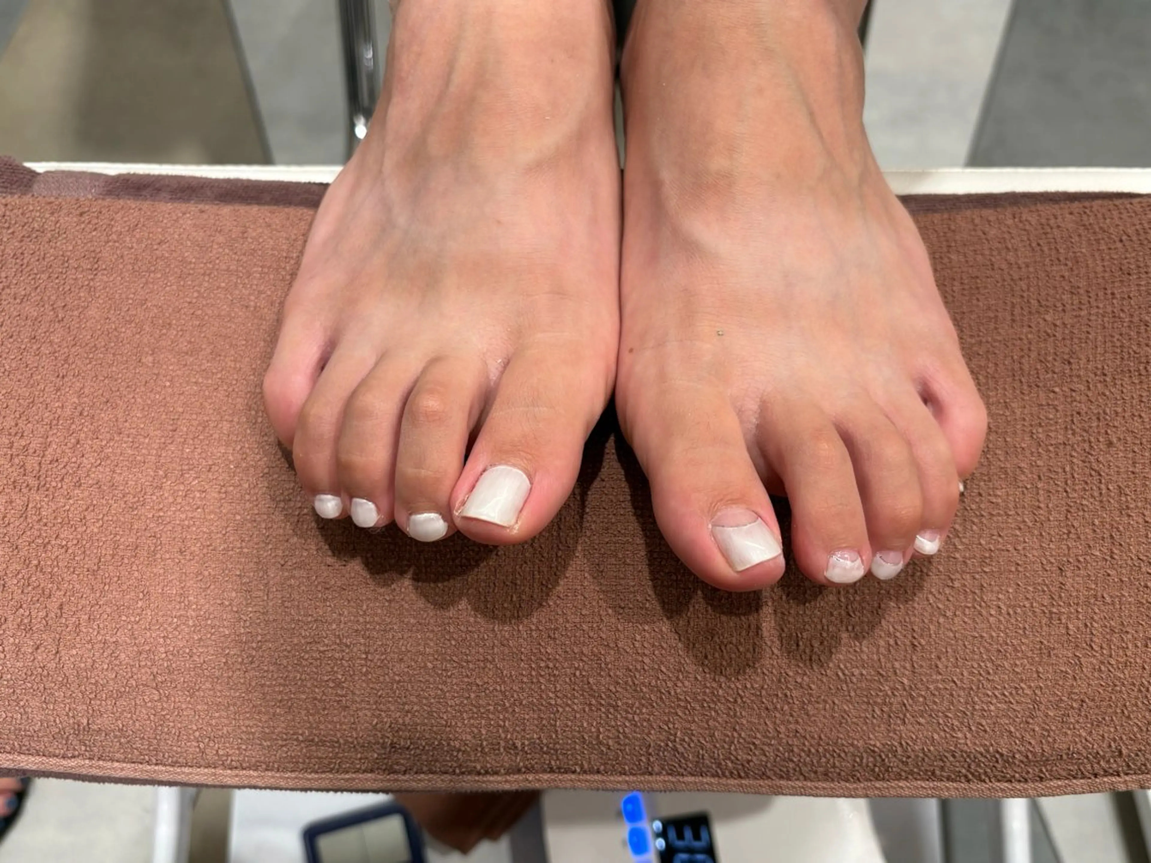 ネイル フットネイル フレンチネイル ジェルネイル ワンカラーネイル 逆フレンチ ヤマモト セイイチロウのネイルデザイン