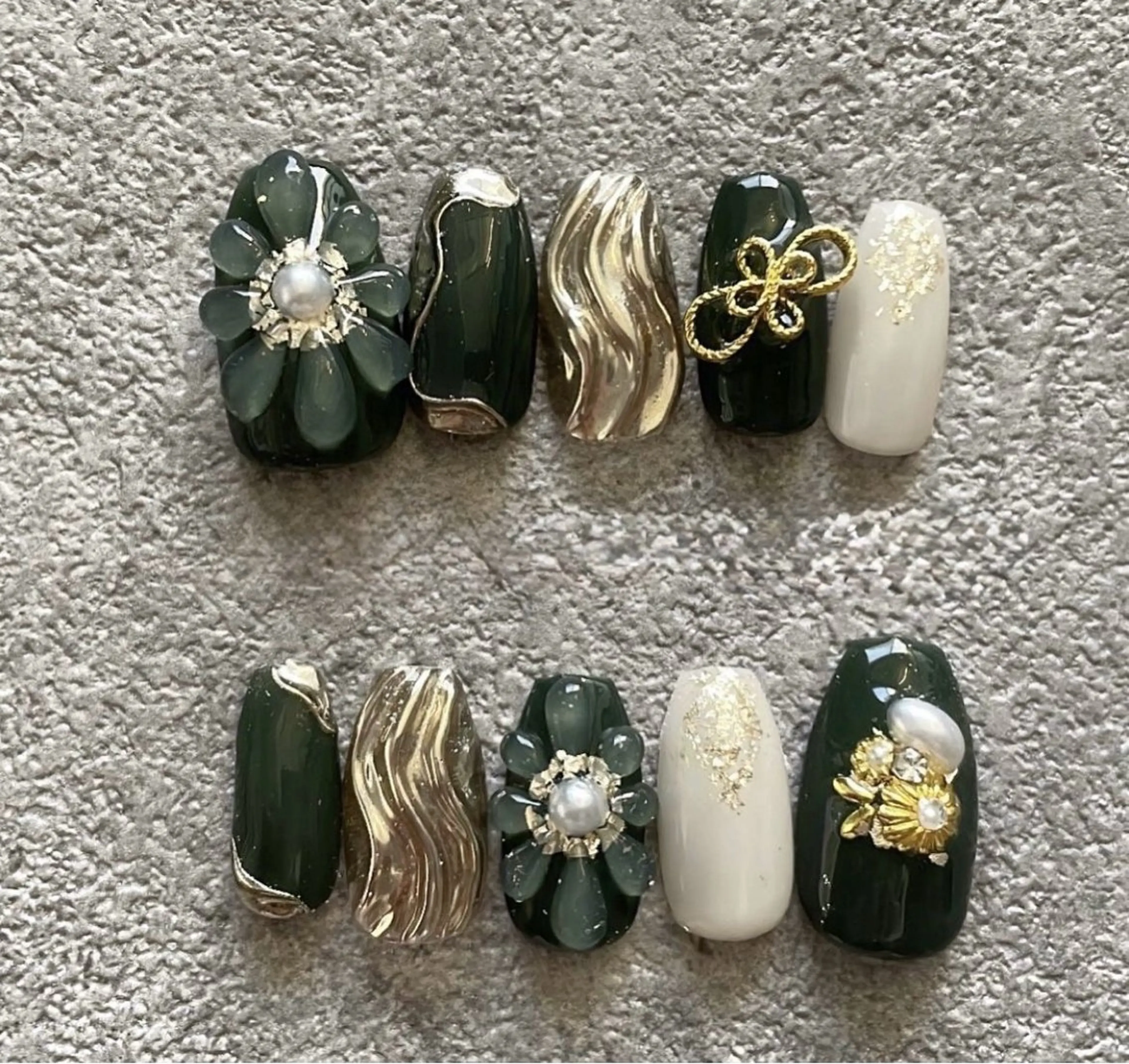 ネイル 韓国ネイル ニュアンスネイル シンプルネイル 春ネイル ワンホンネイル Nihonthy Nail 新宿のネイルデザイン