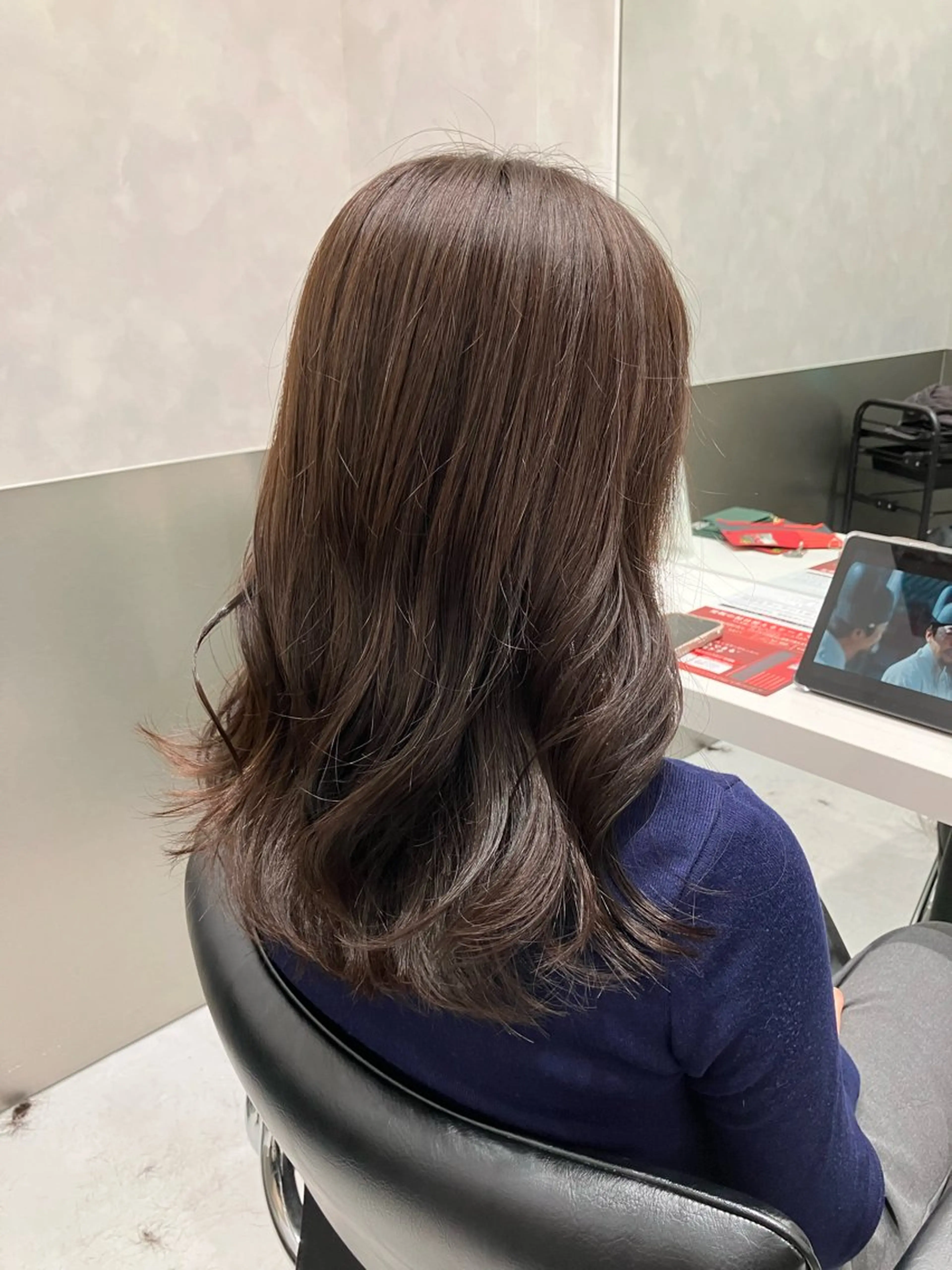 ロング カラー カット ヘアカラー トリートメント 💖ブリーチなし透明 感💖ASAHIのヘアスタイル