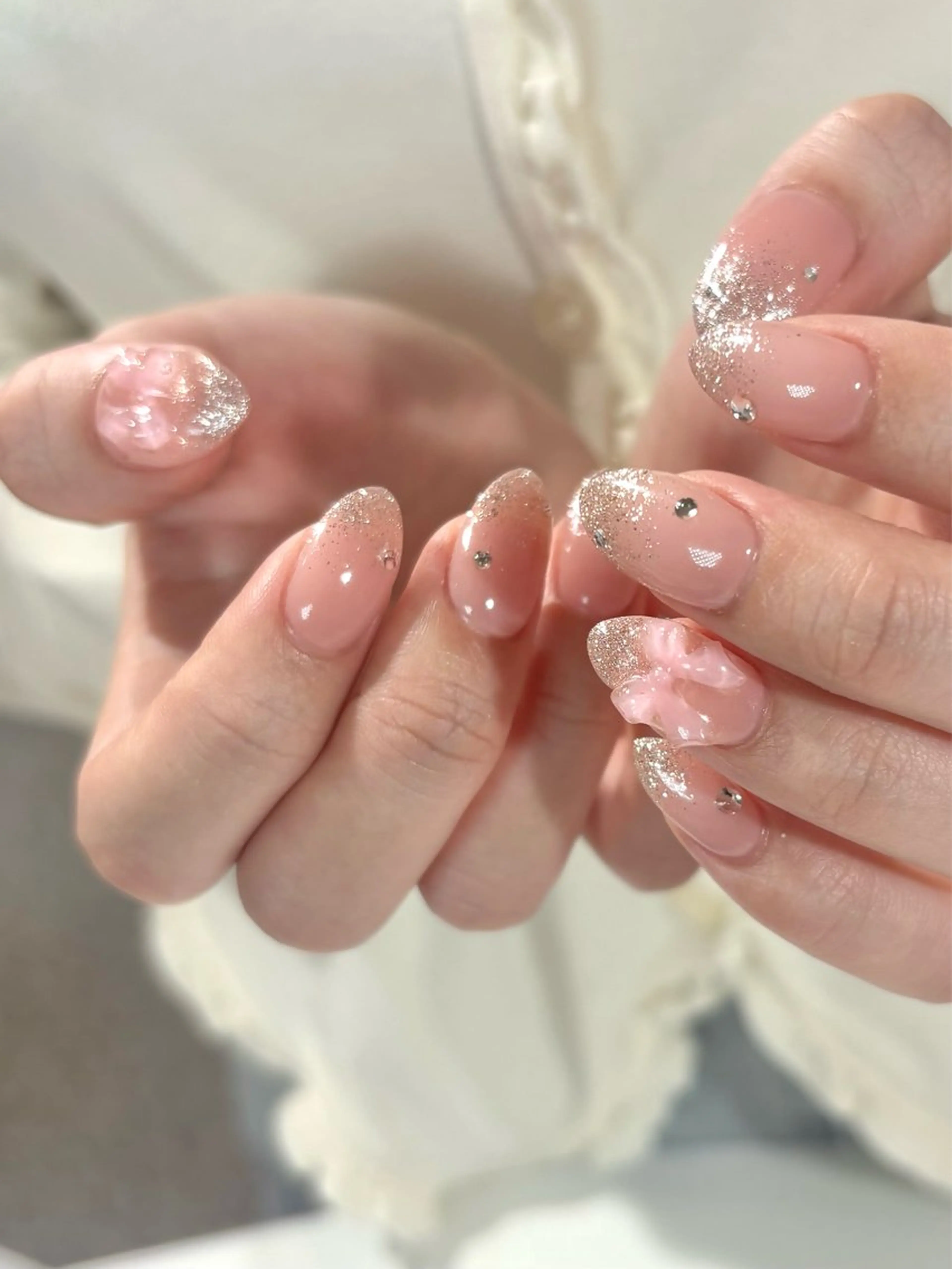 ネイル ハンドネイル émure. パラジェル認定サロンのネイルデザイン