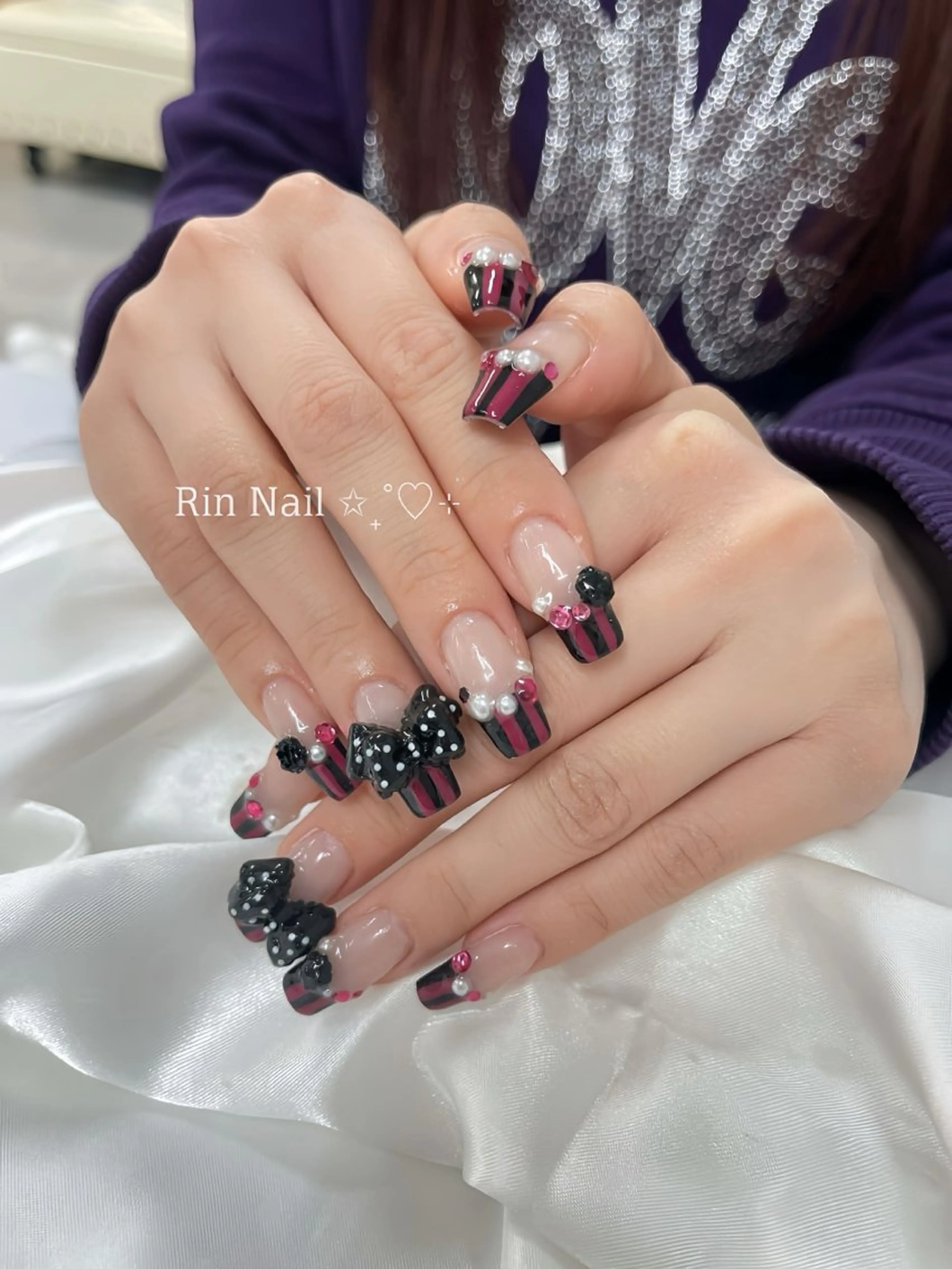 ネイル ボルドー フレンチネイル グラデーション キラキラネイル 韓国ネイル ハンドネイル Rin Nail Shinokuboのネイルデザイン