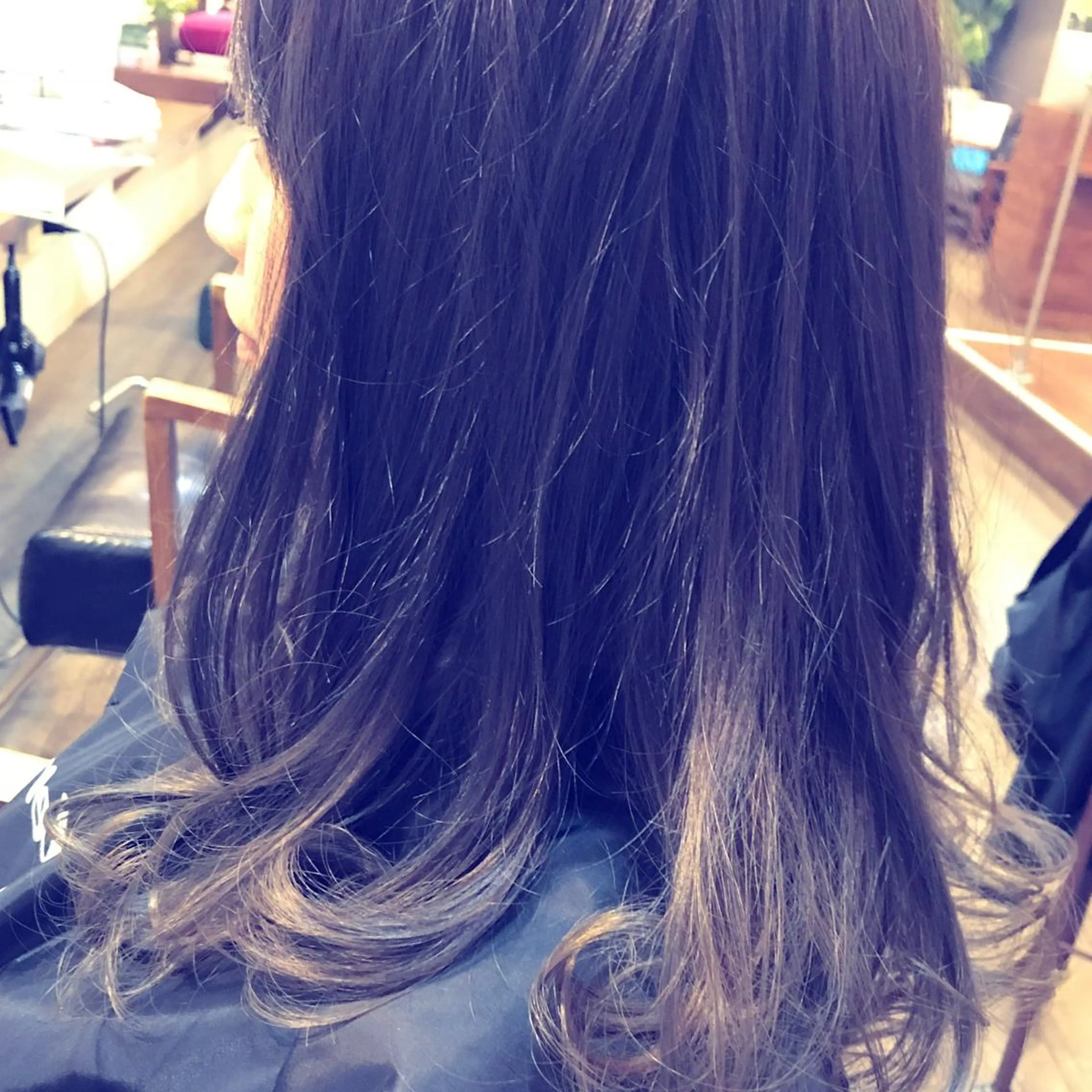 ロング 大久保寿高✨ なりたい色を叶える✨のヘアスタイル