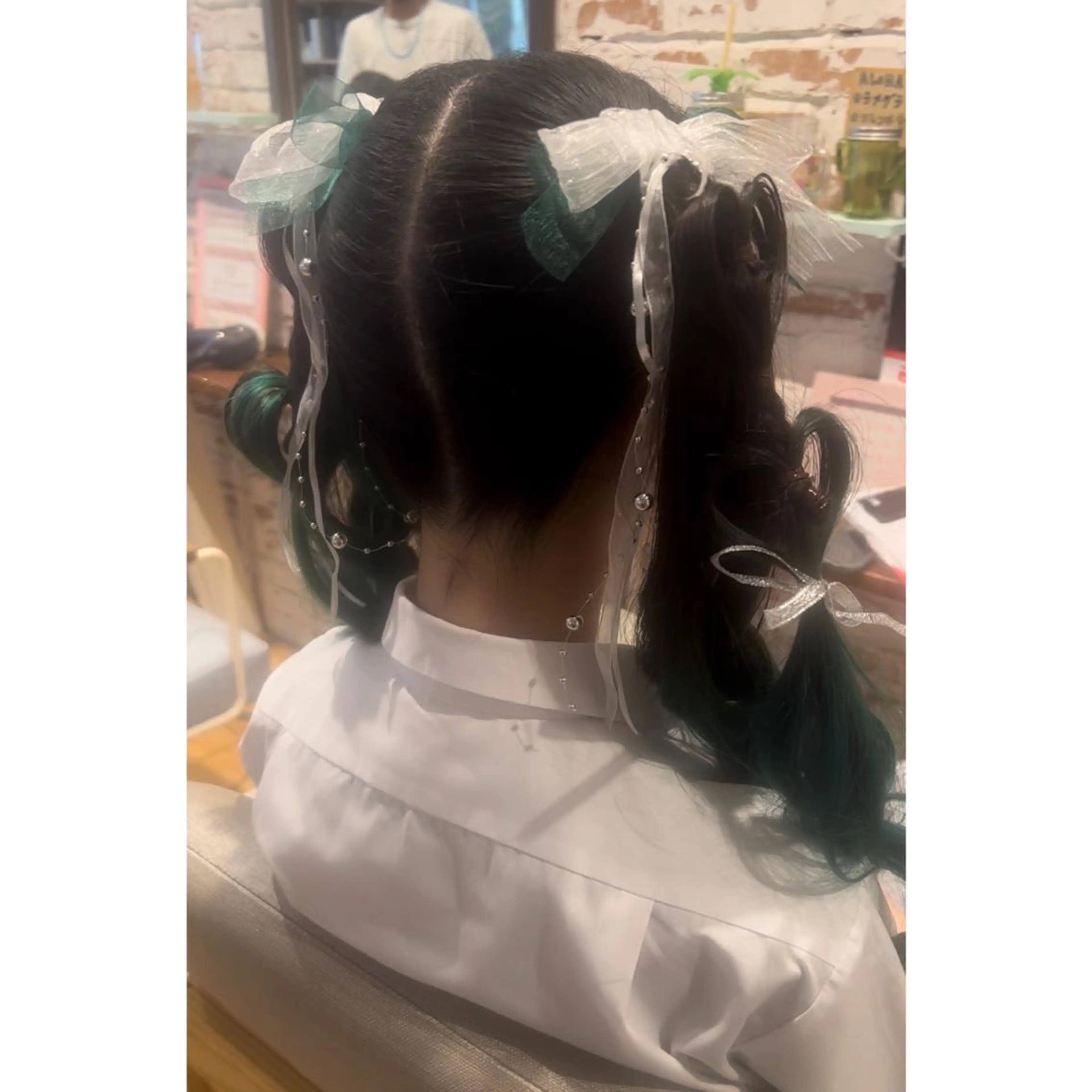 ロング ヘアセット ハイトーン/ ダブルカラー/透明感のヘアスタイル