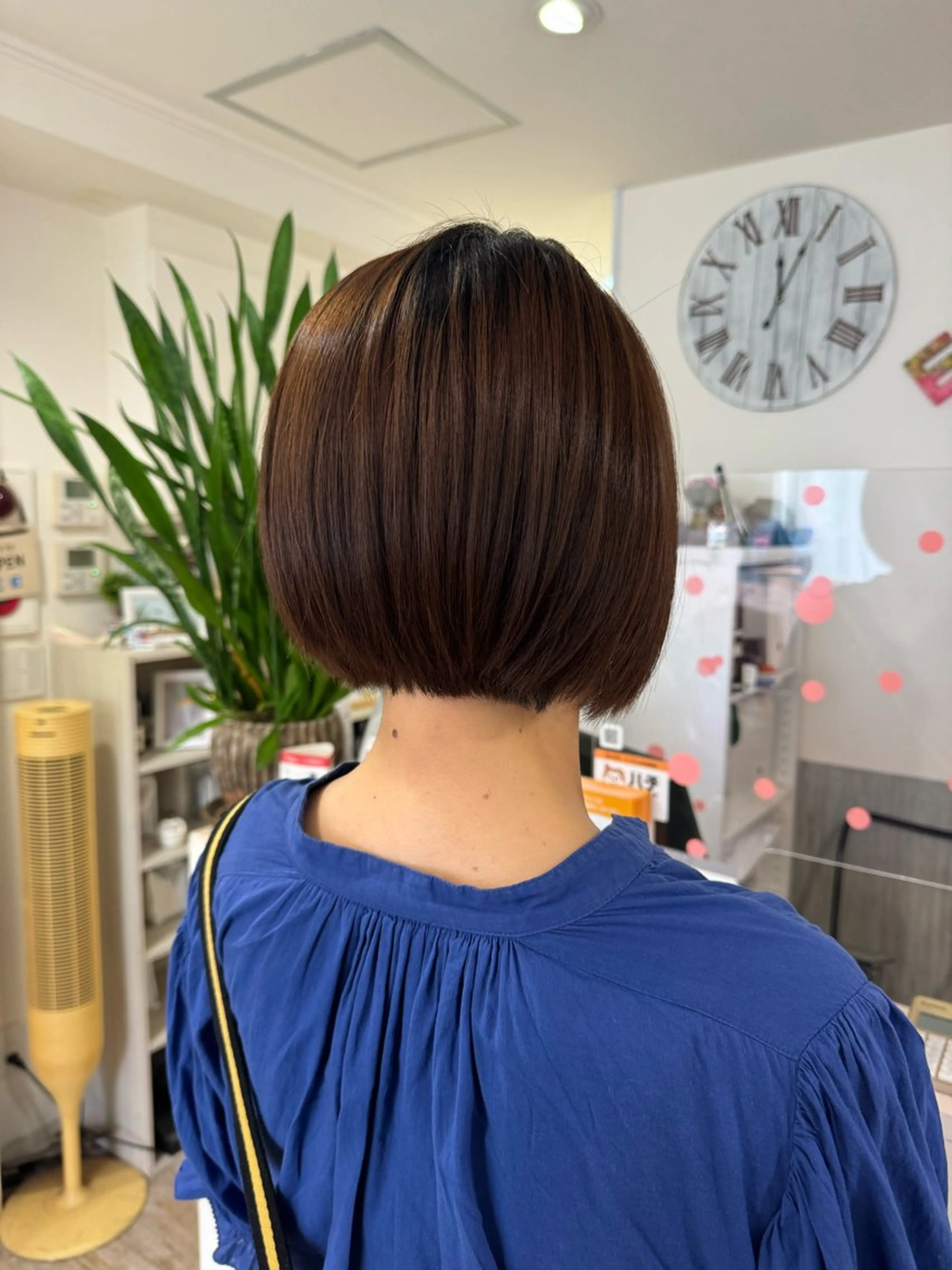 ショート 前下がりボブ ボブ レイヤーカット 個室サロン🌼万希 ヘアケア/ヘッドスパのヘアスタイル