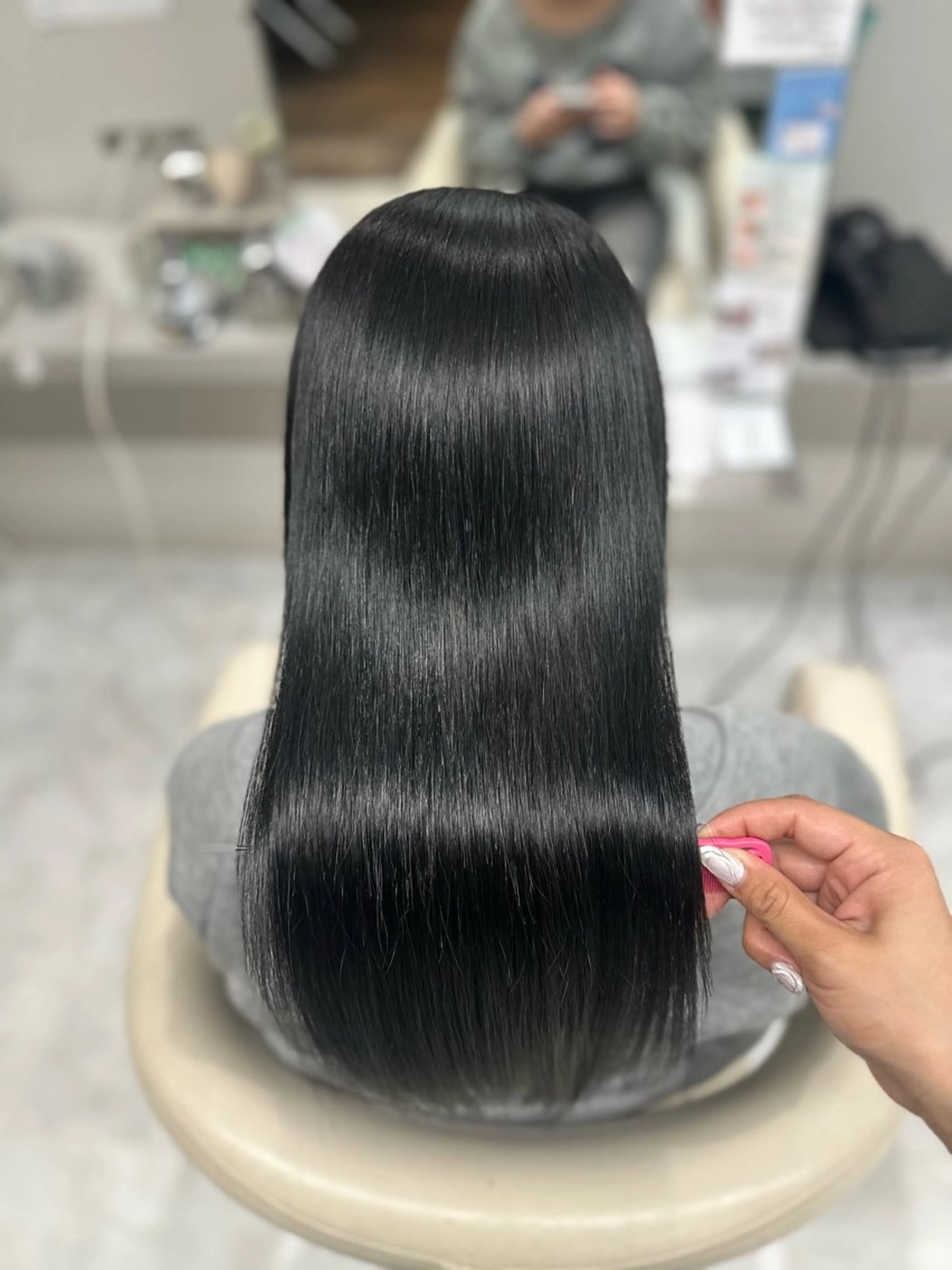 ロング カラー ヘアカラー LUPI byLee MIUのヘアスタイル