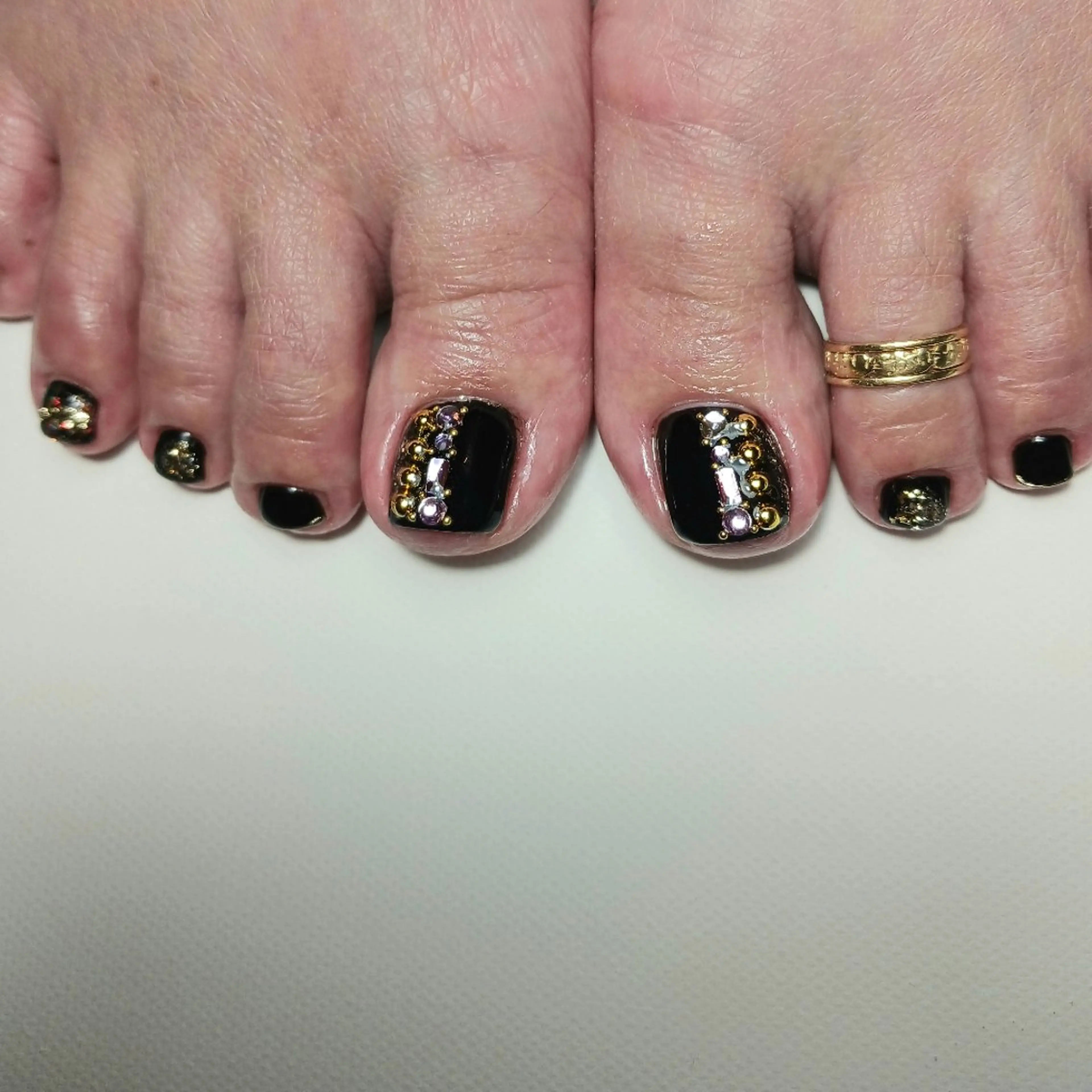 ネイル フットネイル ジェルネイル ゴールド ゴージャス 持ち込み フットネイル owlnail /持込みデザイン専門のネイルデザイン