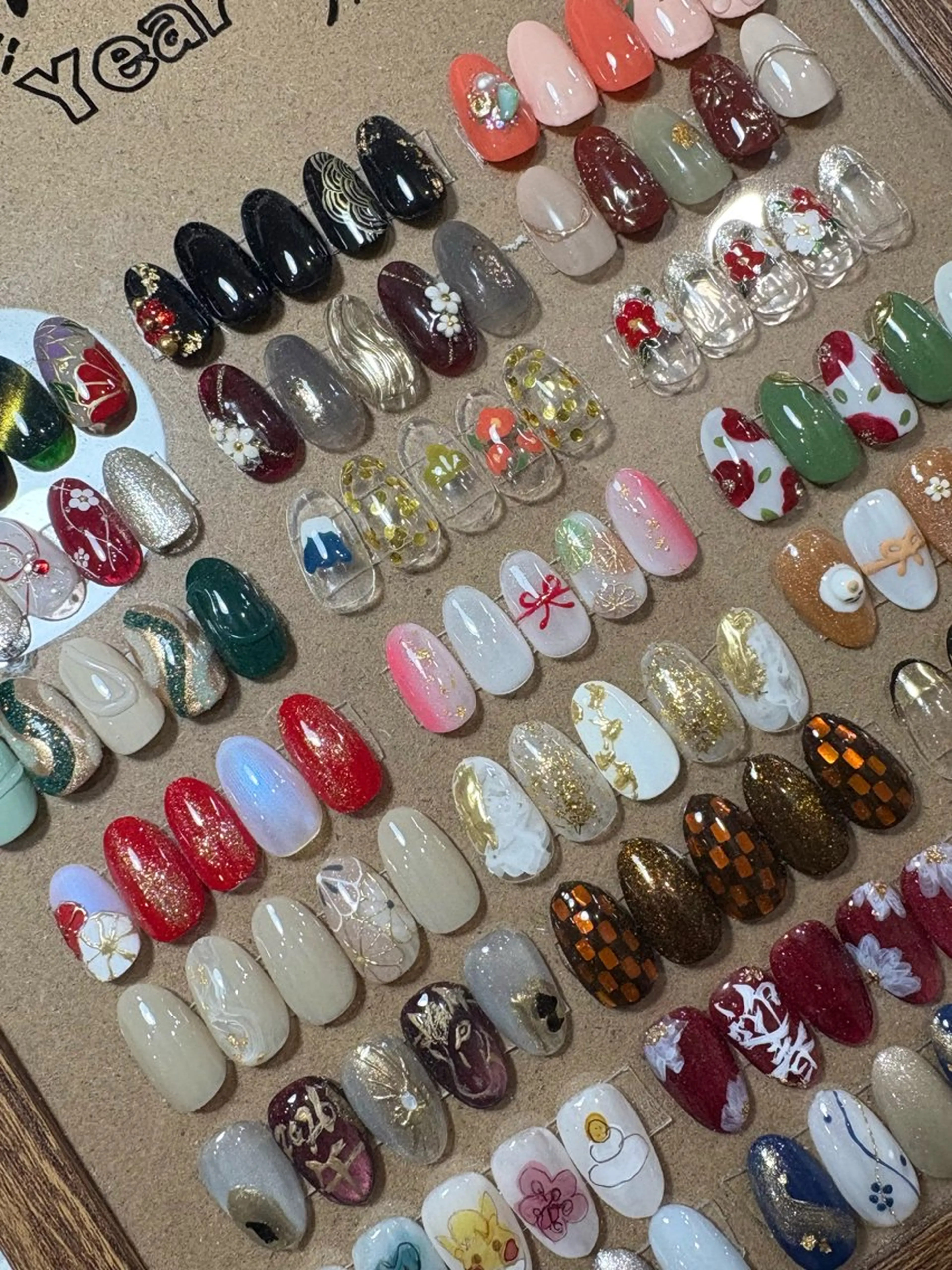 ネイル ソルネイルアンドアイラッシュ所属・山田 茉世のネイルデザイン