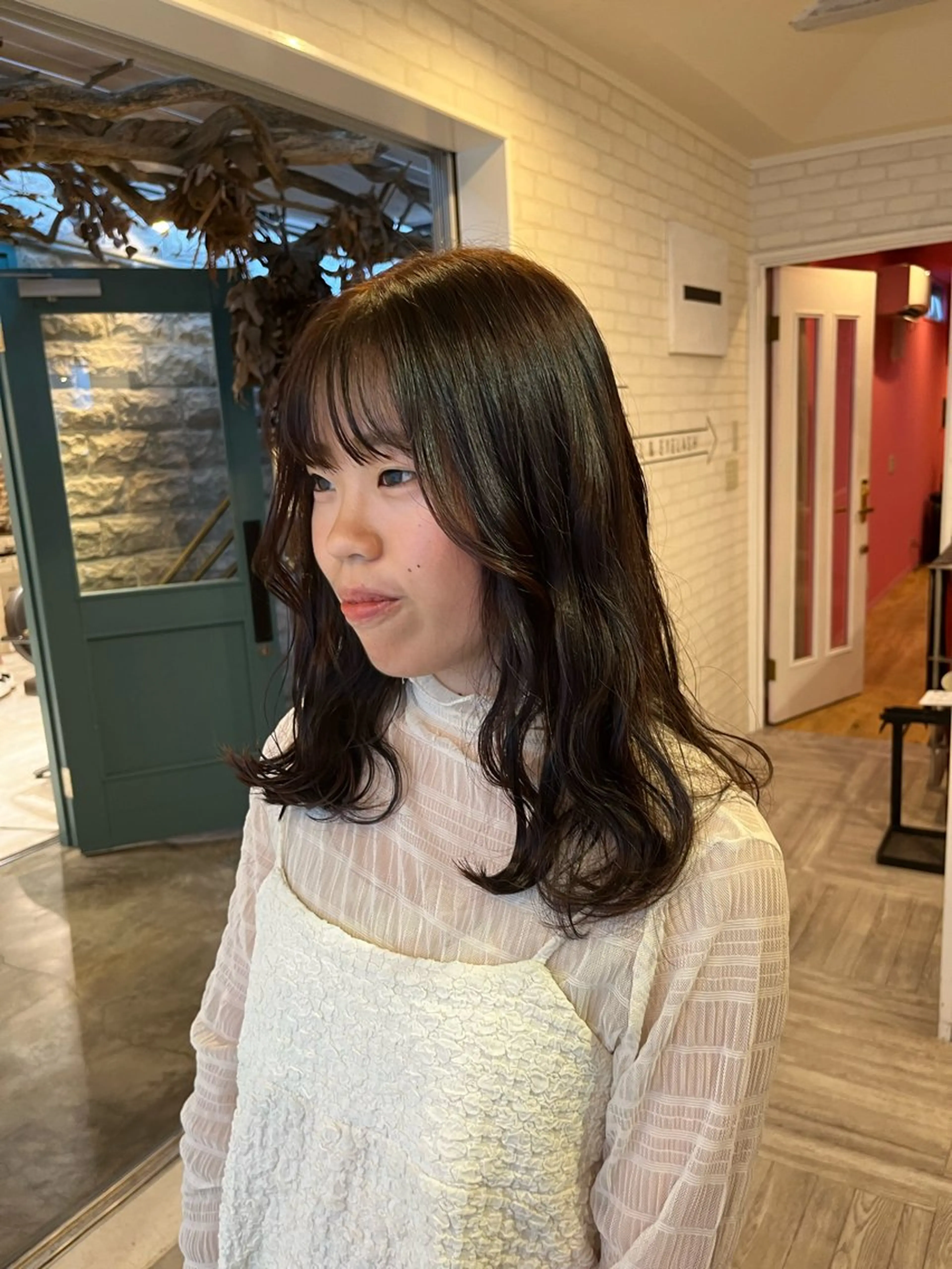 セミロング カラー オレンジ カット ヘアカラー 阿部 うららのヘアスタイル