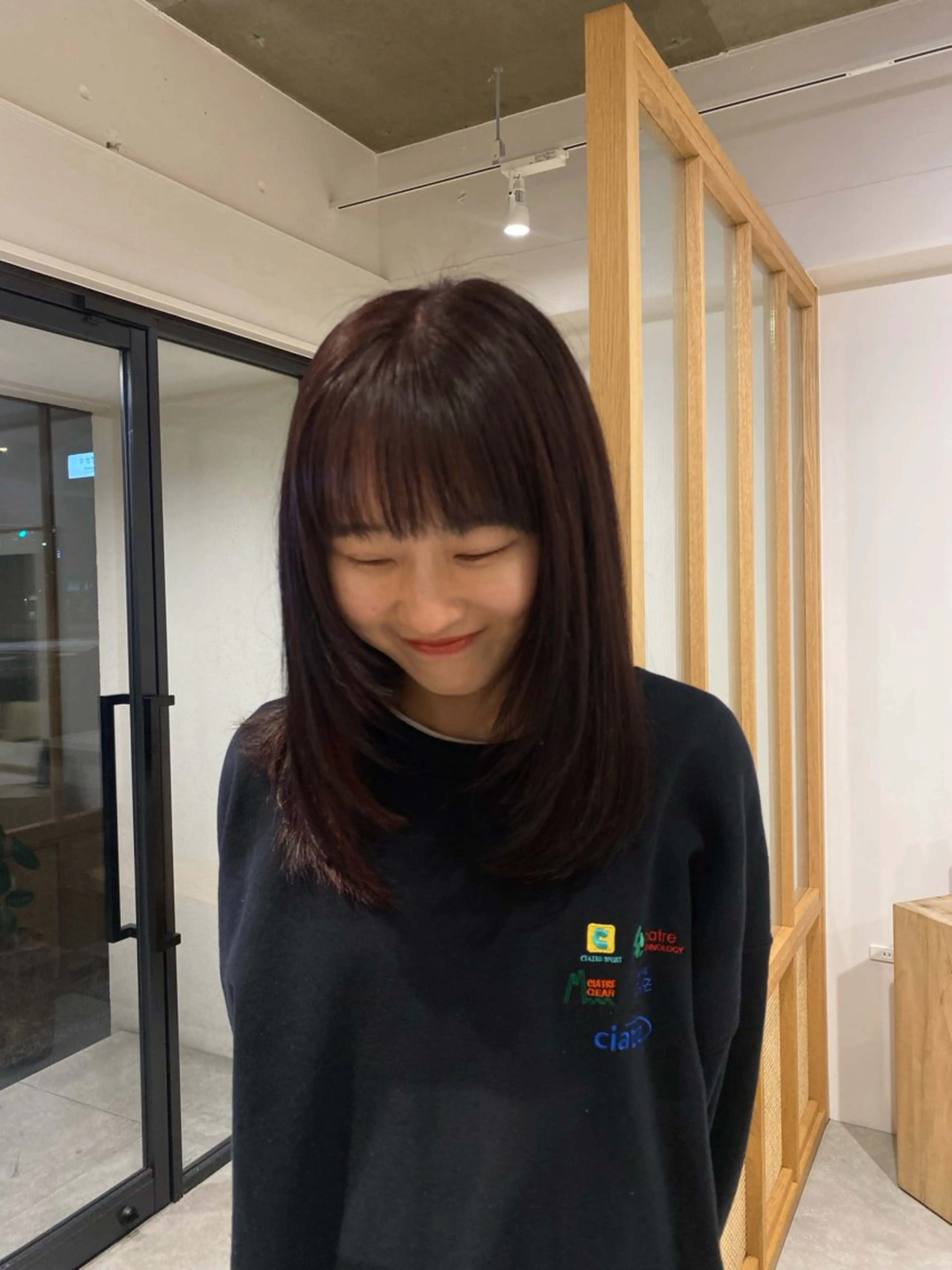 ミディアム ショート/ボブ/顔周 りレイヤー/RINAのヘアスタイル