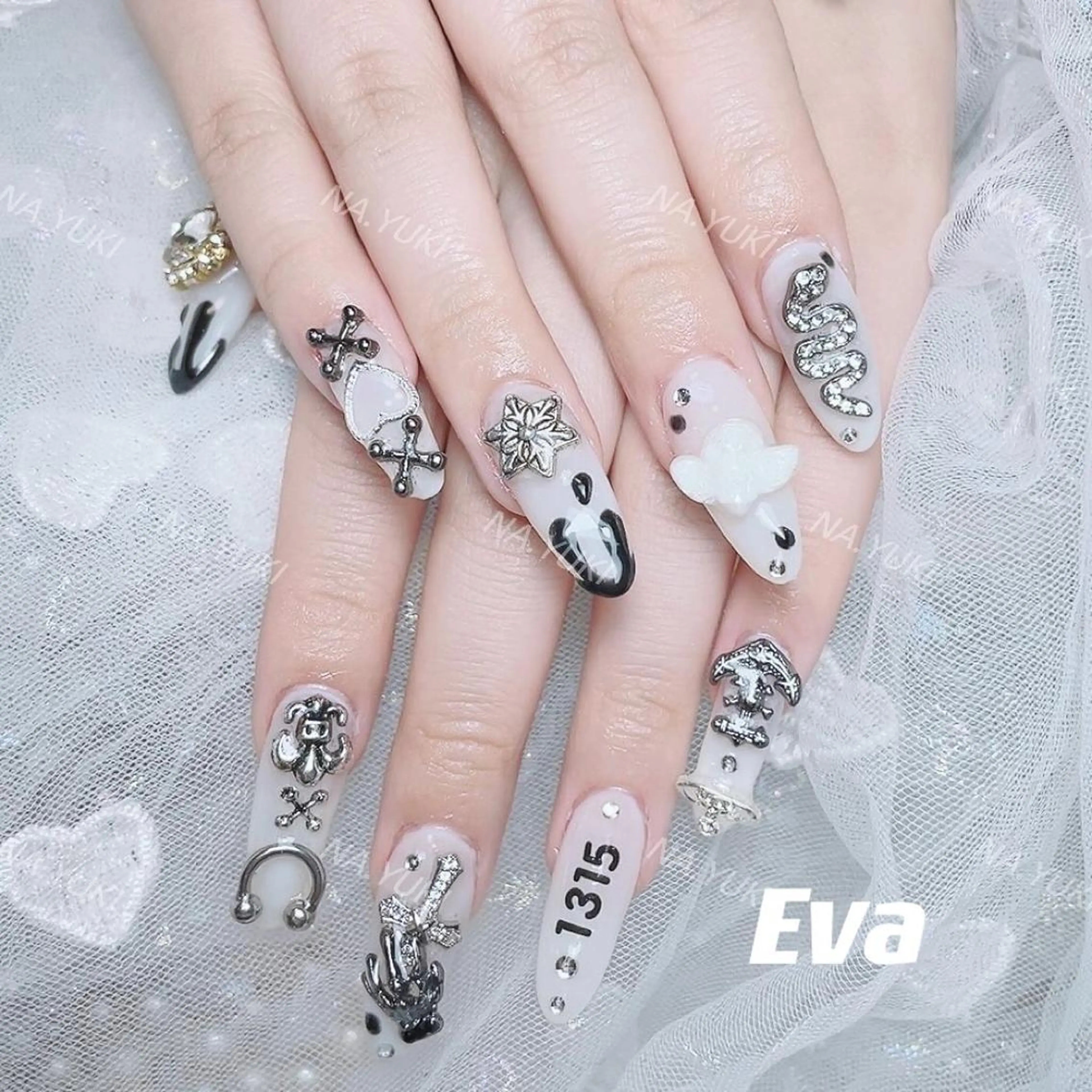 ネイル ハンドネイル ハンドケア YUKI 💗 渋谷店のネイルデザイン