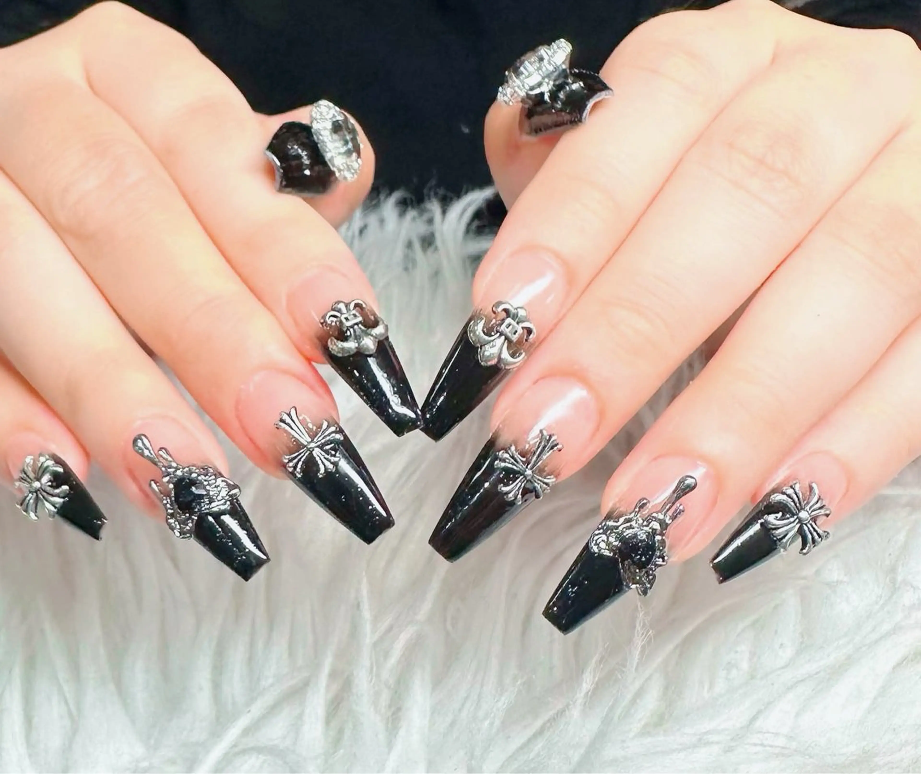 ネイル フットネイル フレンチネイル グラデーション 韓国ネイル ロングネイル ハンドネイル Hani Nail Salonのネイルデザイン