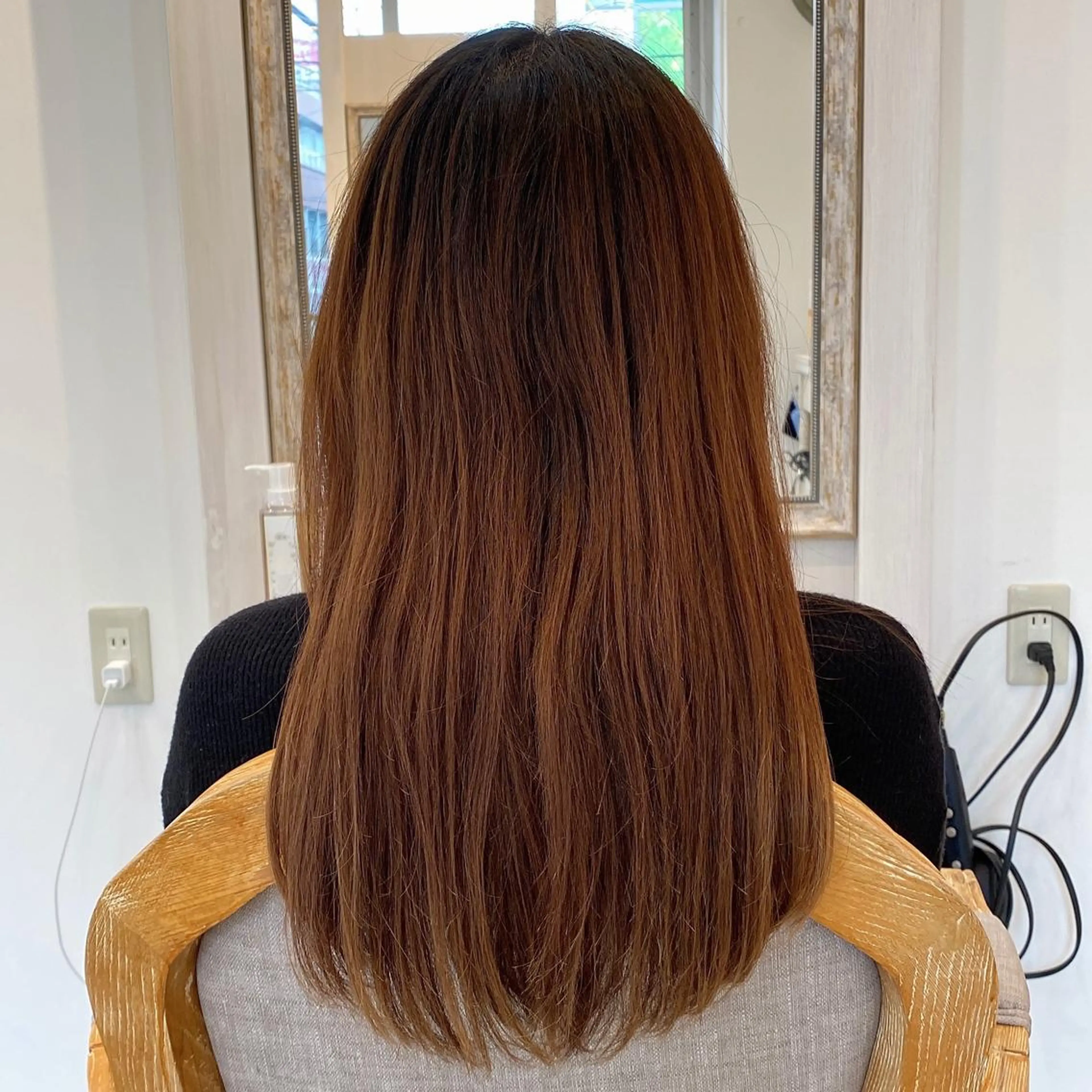 ロング カラー ブリーチ ケアブリーチ ダブルカラー グラデーションカラー ハイライトカラー カット ヘアカラー トリートメント ブリーチなし✨艶髪 カラー𓃲YAGIのヘアスタイル