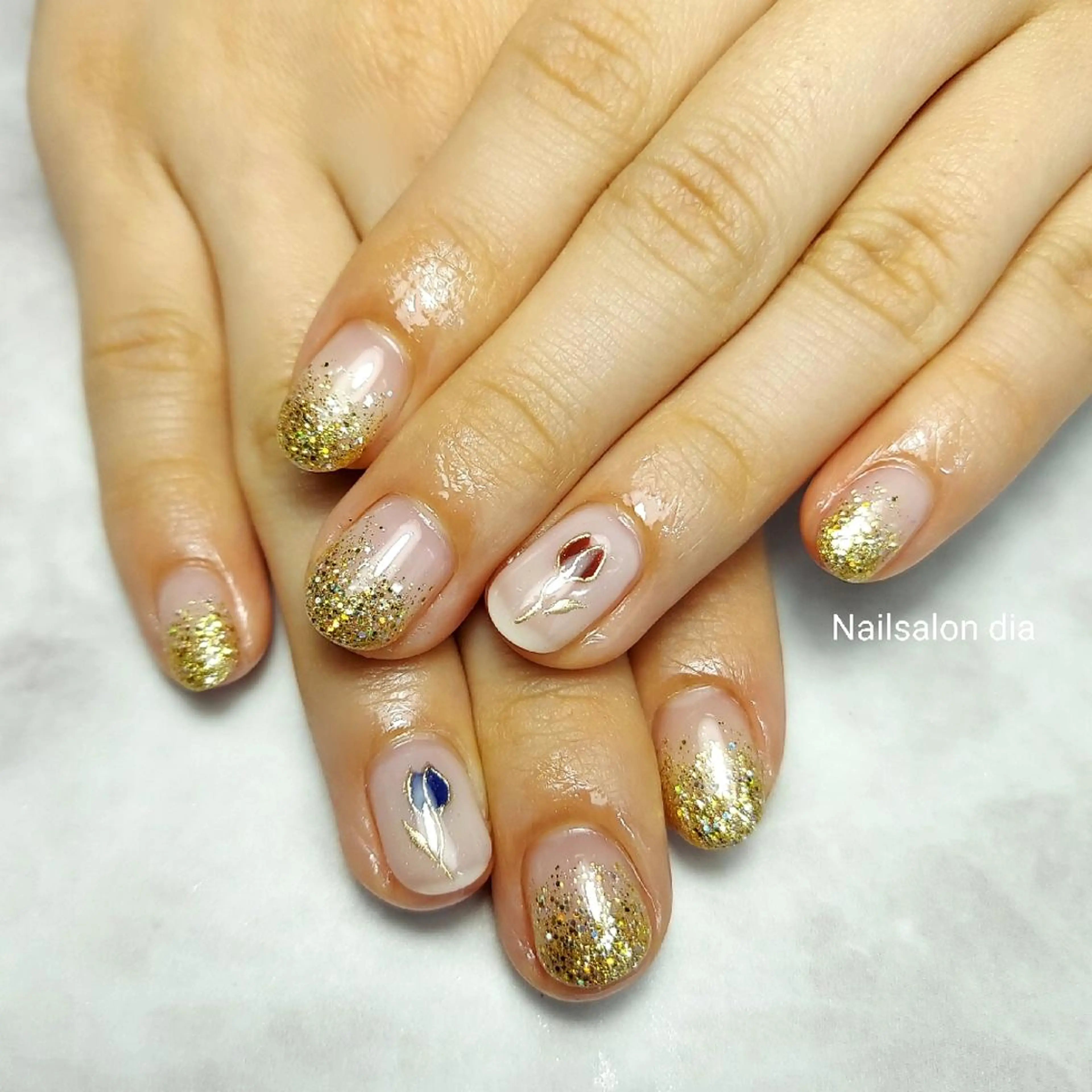 ネイル チークネイル フラワーネイル キラキラネイル マグネットネイル ミラーネイル ハンドネイル 栗東駅 徒歩10分 ネイルサロン ディアのネイルデザイン