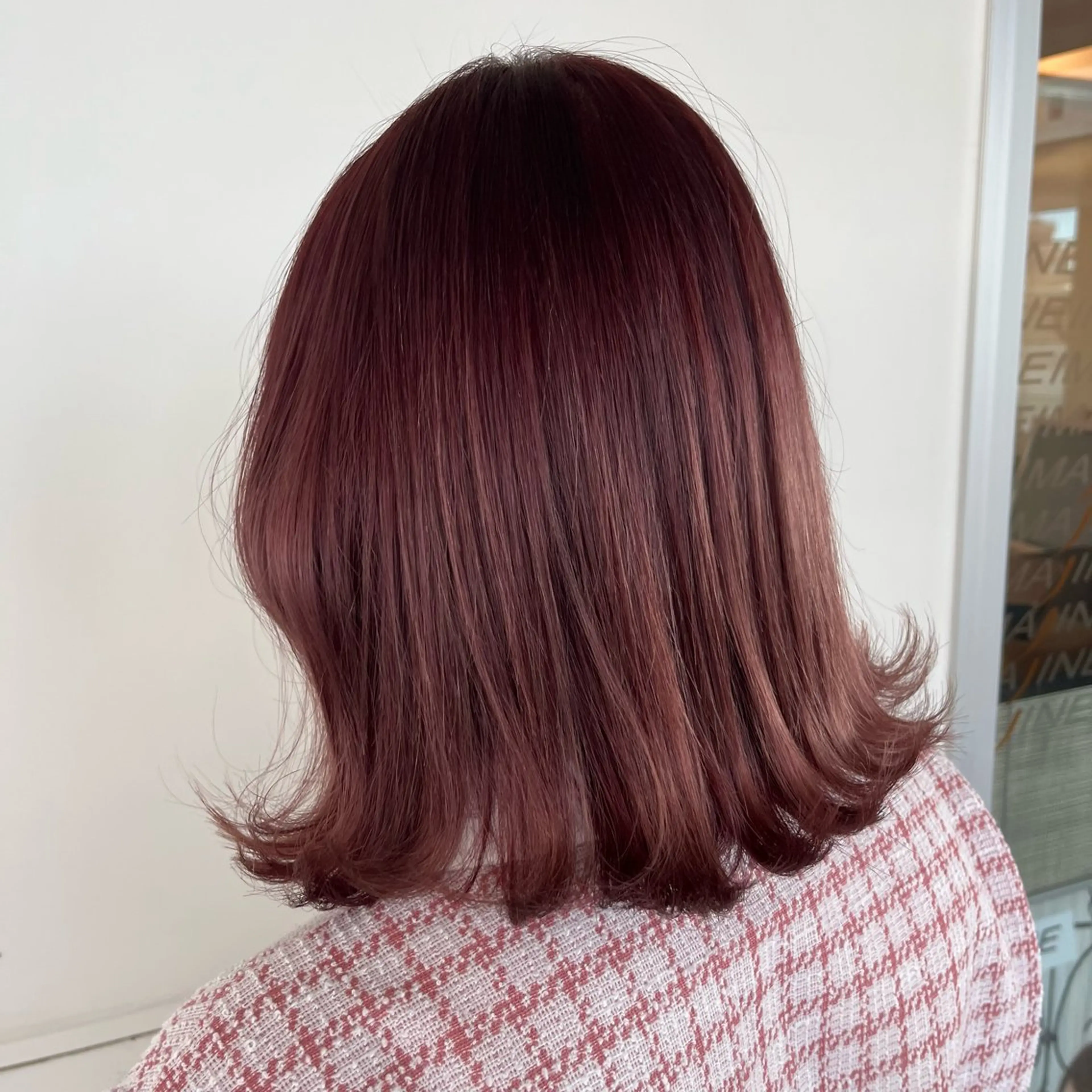 ミディアム カラー 🕊️寺畑陽依 🕊️のヘアスタイル