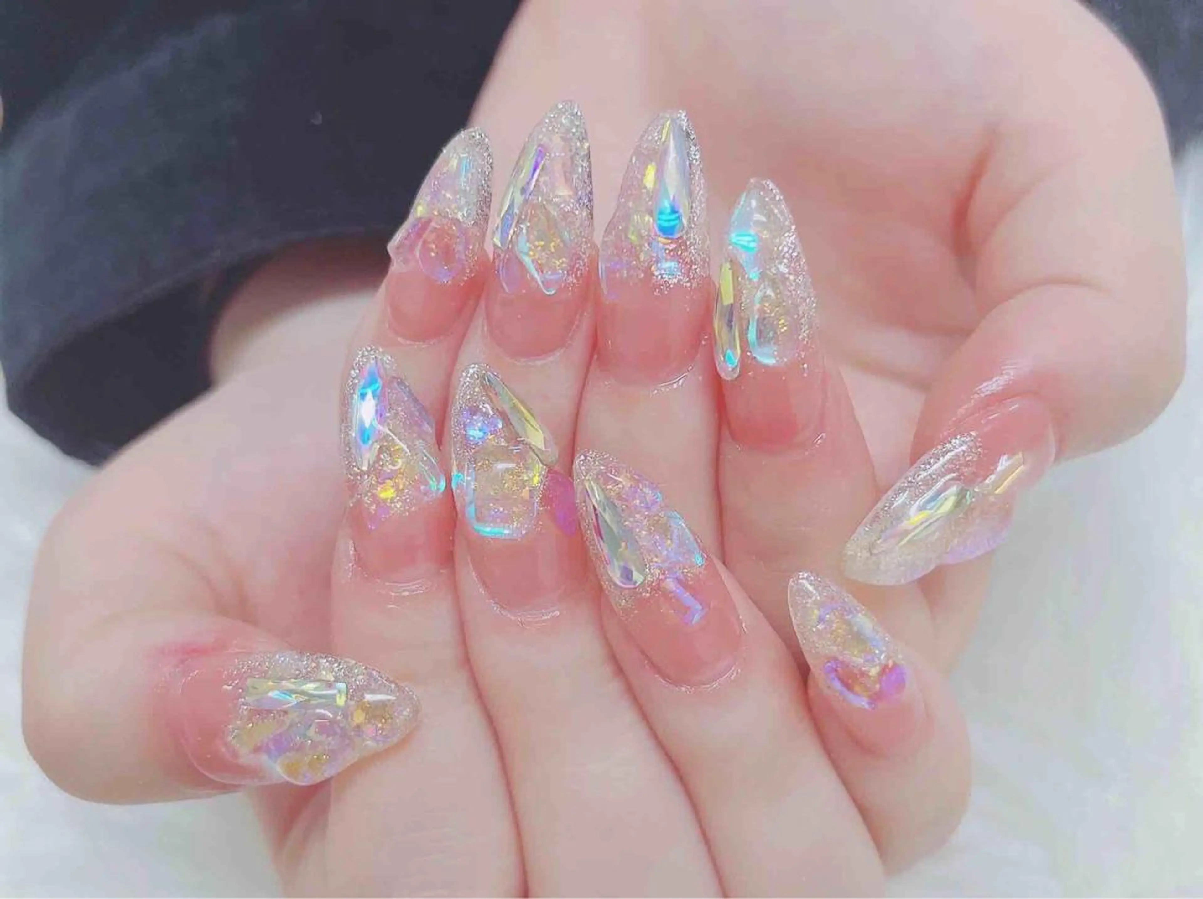 ネイル ハンドネイル MoonNail ユリ🌸のネイルデザイン
