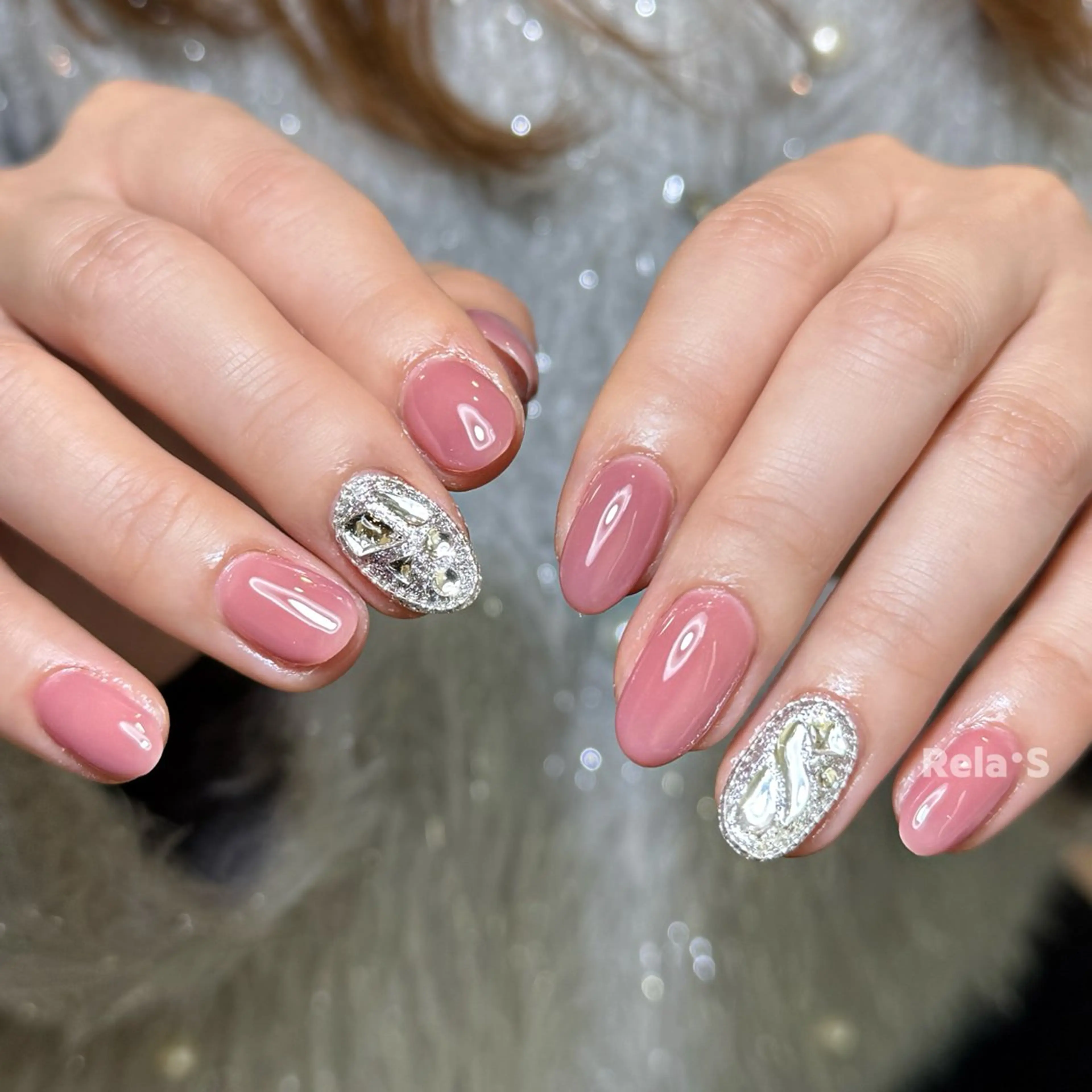 ネイル オーロラネイル 長さ出し フレンチネイル ジェルネイル ガラスフレンチ ハンドネイル Rela・S NAILのネイルデザイン