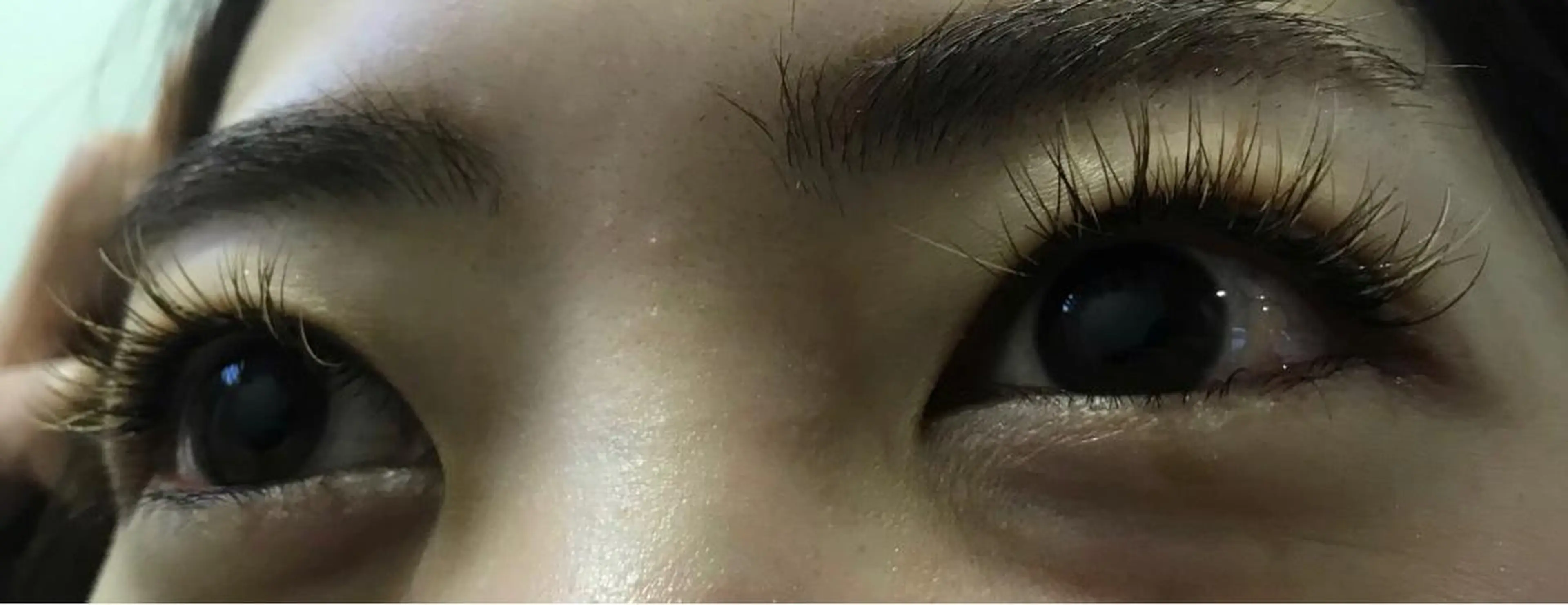 マツエク・マツパ 保子 祐里香のヘアスタイル