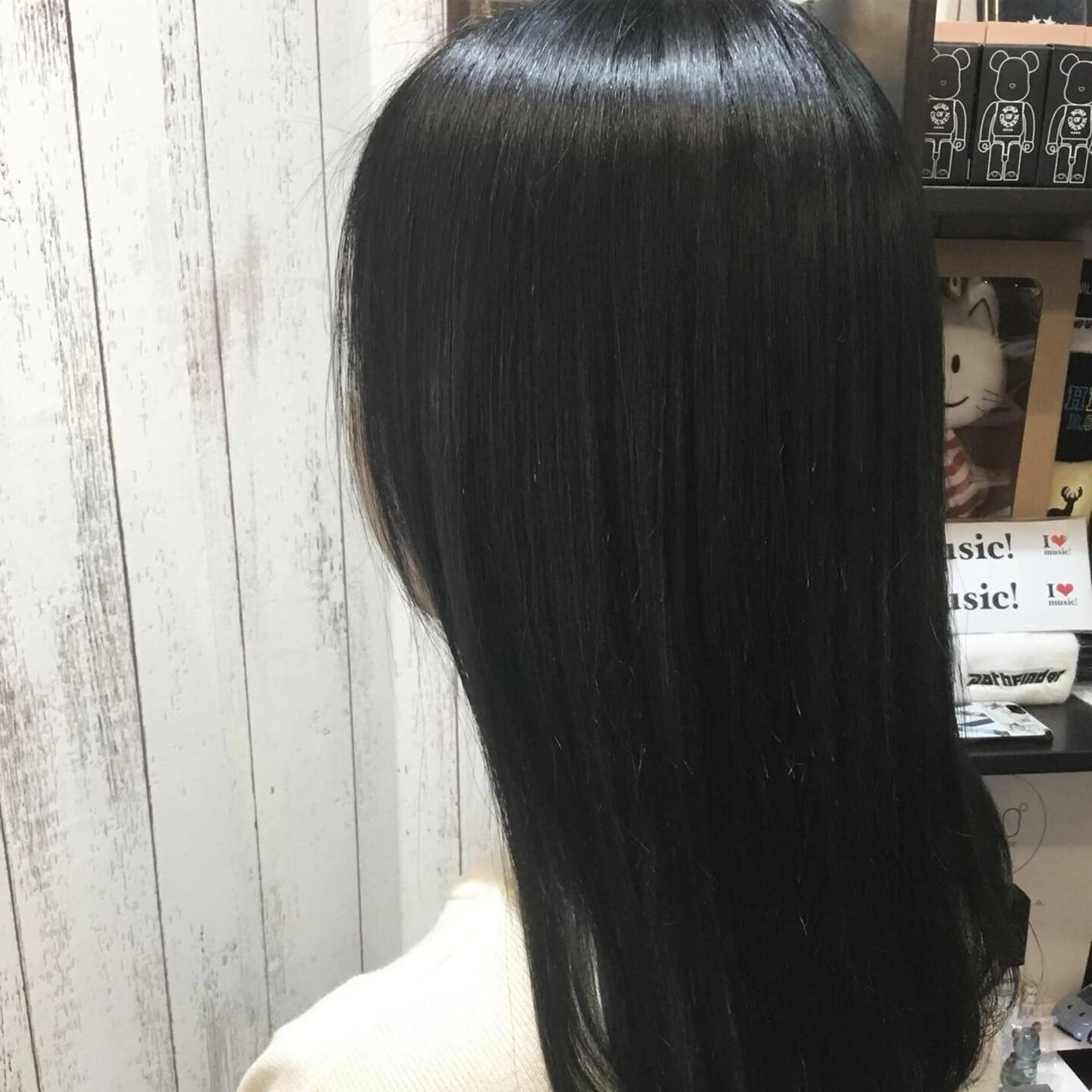 セミロング カラー パーマ embrace エンブレイスのヘアスタイル