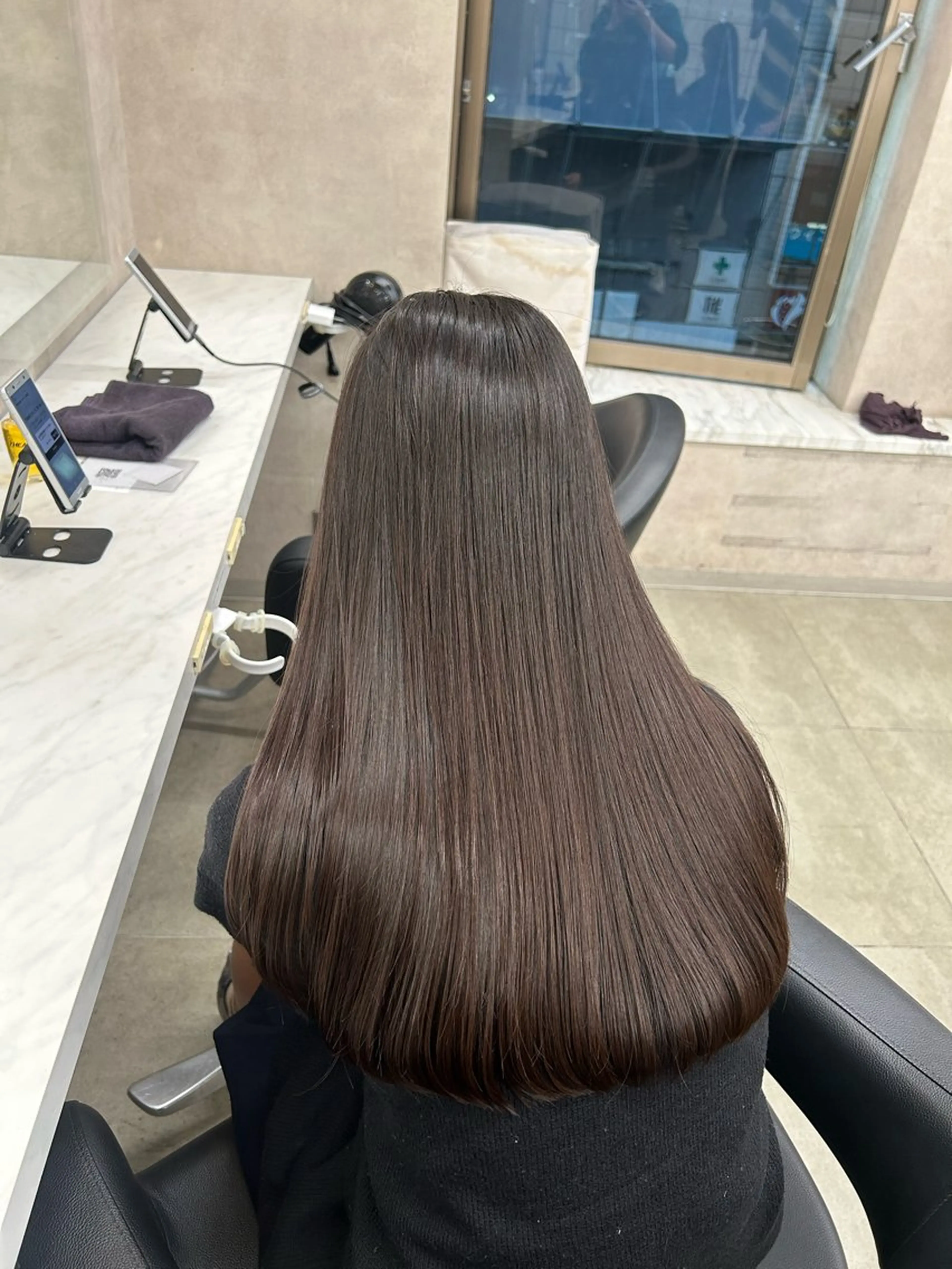 カラー 透明感ベージュ🤎 ナチュラルレイヤーのヘアスタイル