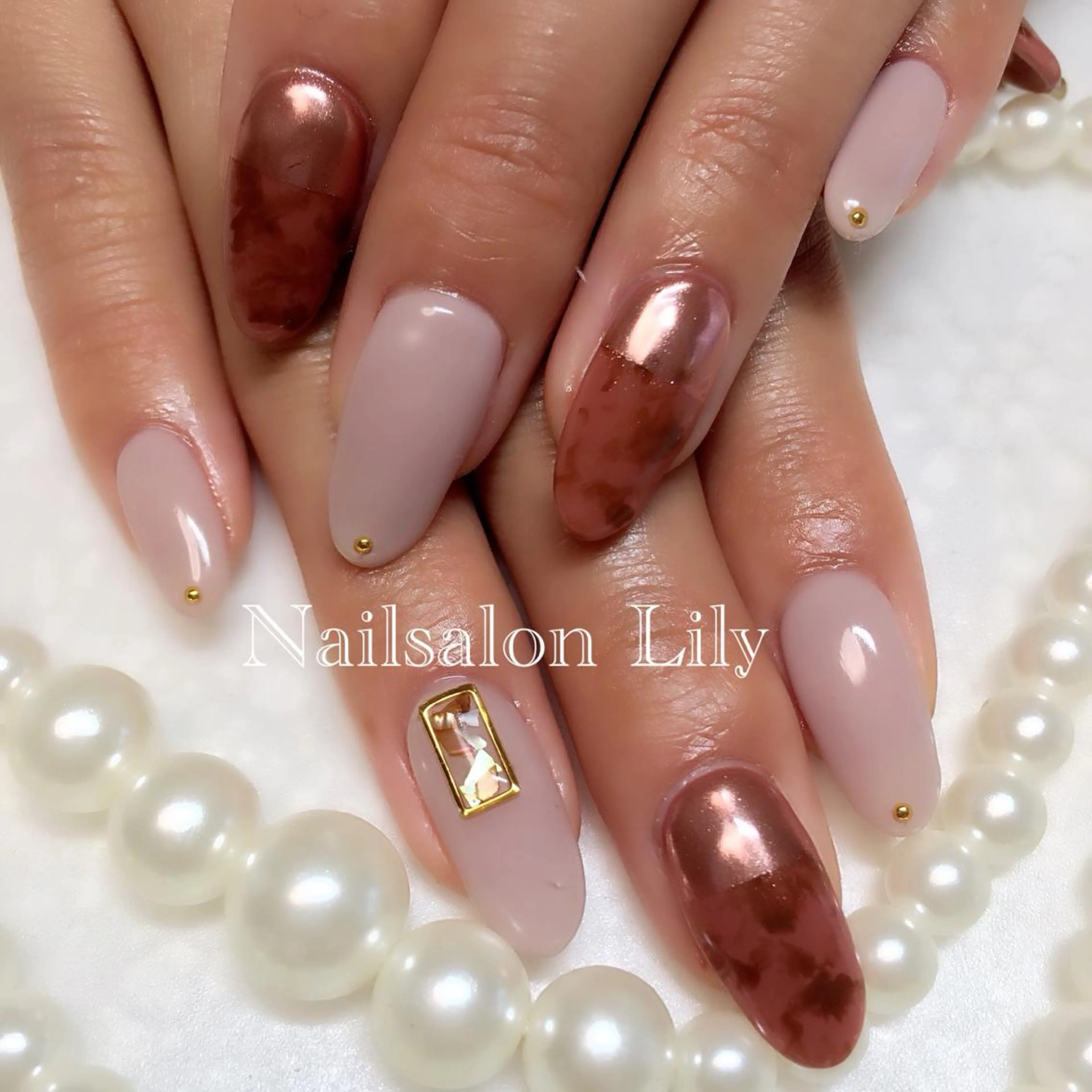 ネイル 大理石ネイル(マーブル) ミラーネイル Lily*nail 🌻Mii🌻のネイルデザイン