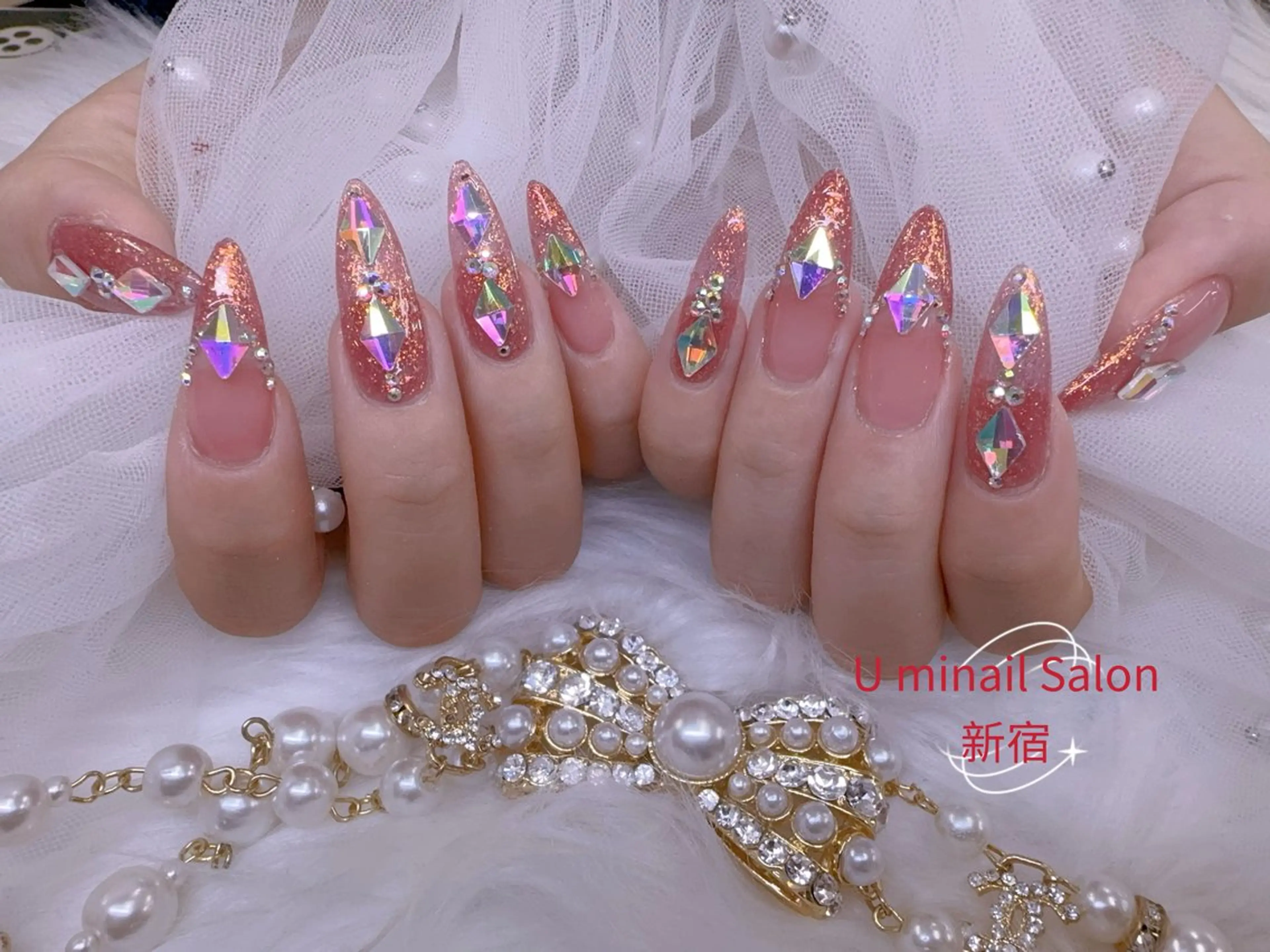 ネイル UMI ネイルサロン新宿🎀のネイルデザイン