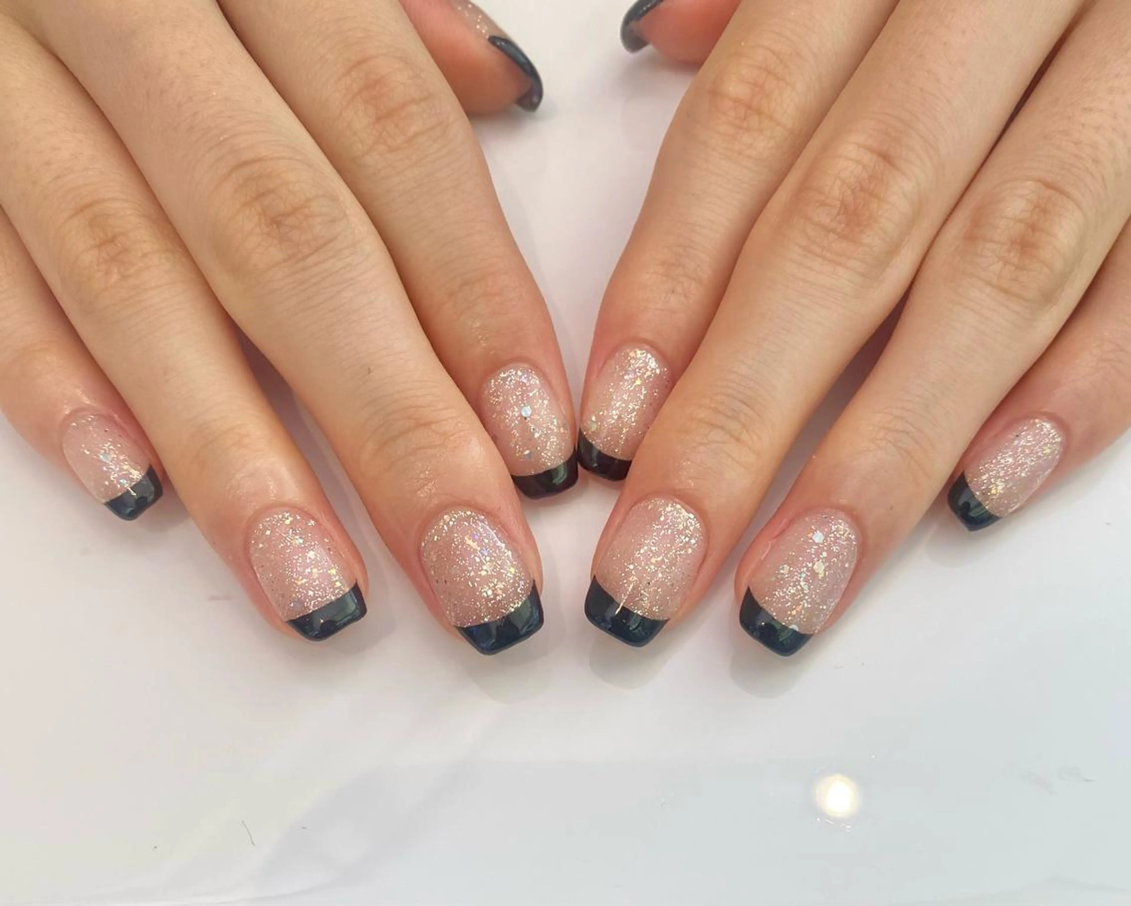 ネイル 安藤 彩乃のネイルデザイン