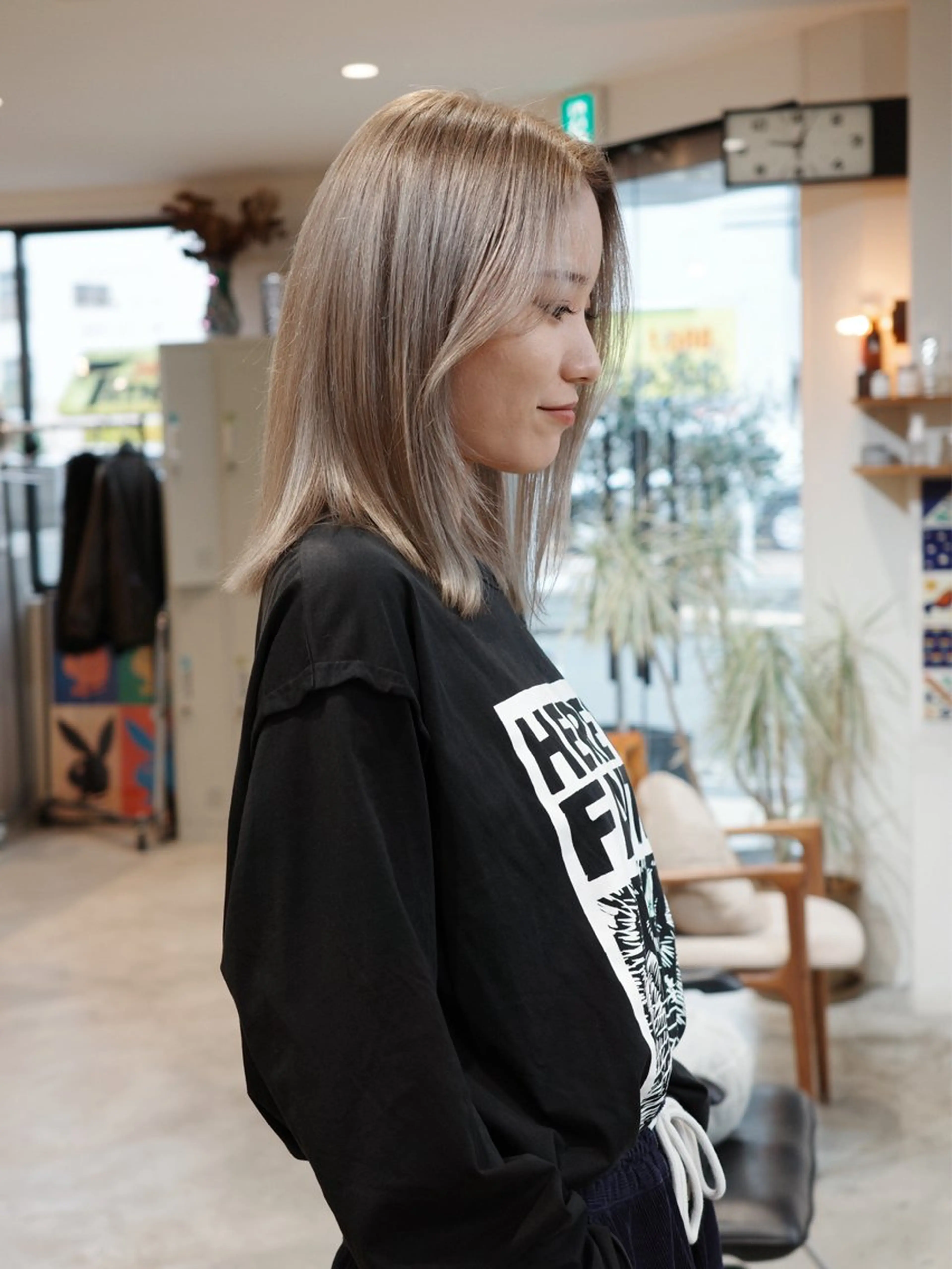 ミディアム カラー ブリーチ (𝐡)𝐰𝐢𝐦 𝐲𝐮𝐧𝐚のヘアスタイル