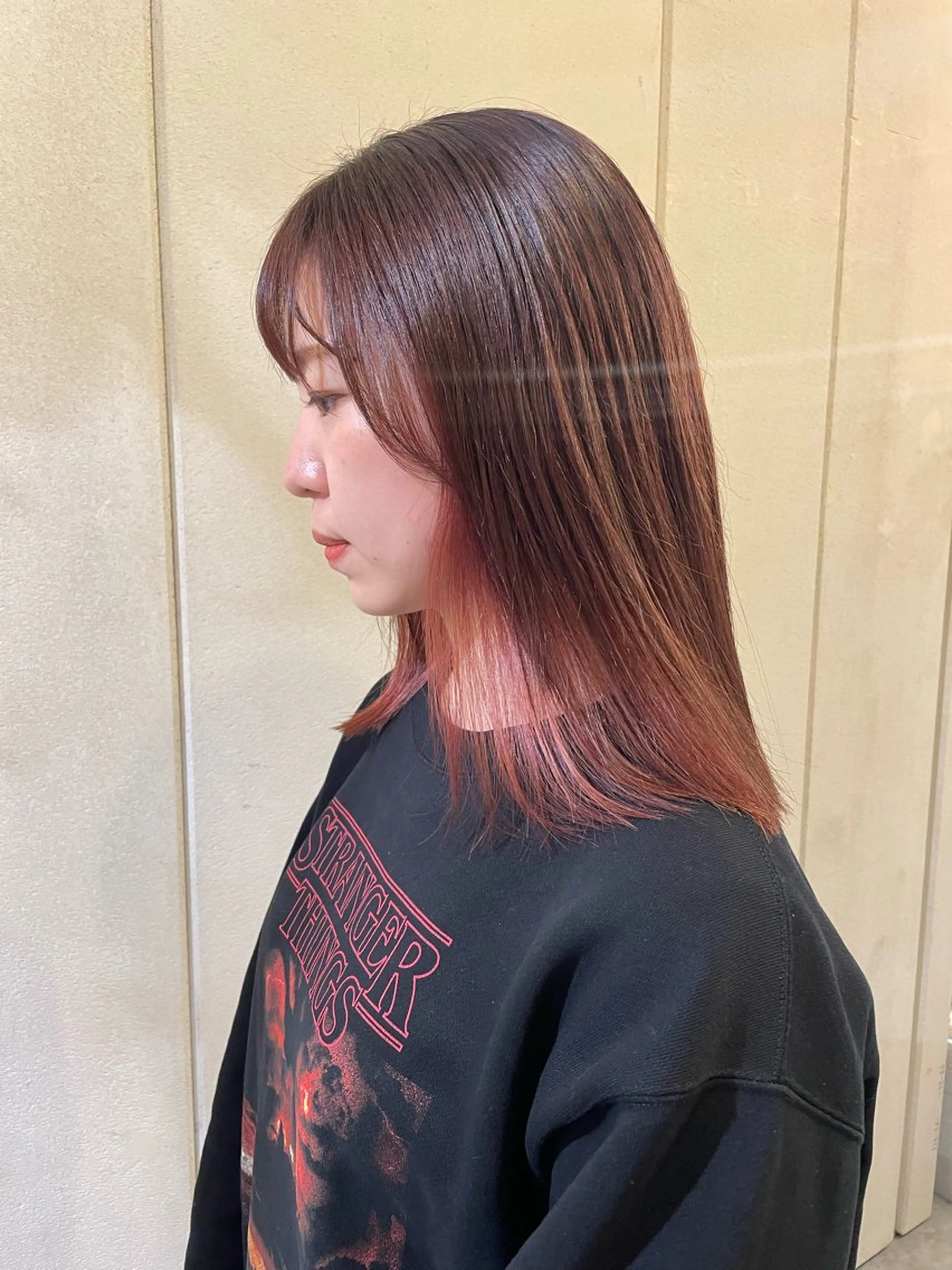 セミロング カラー ピンクカラー カット ヘアカラー トリートメント 狩野 羅夢のヘアスタイル