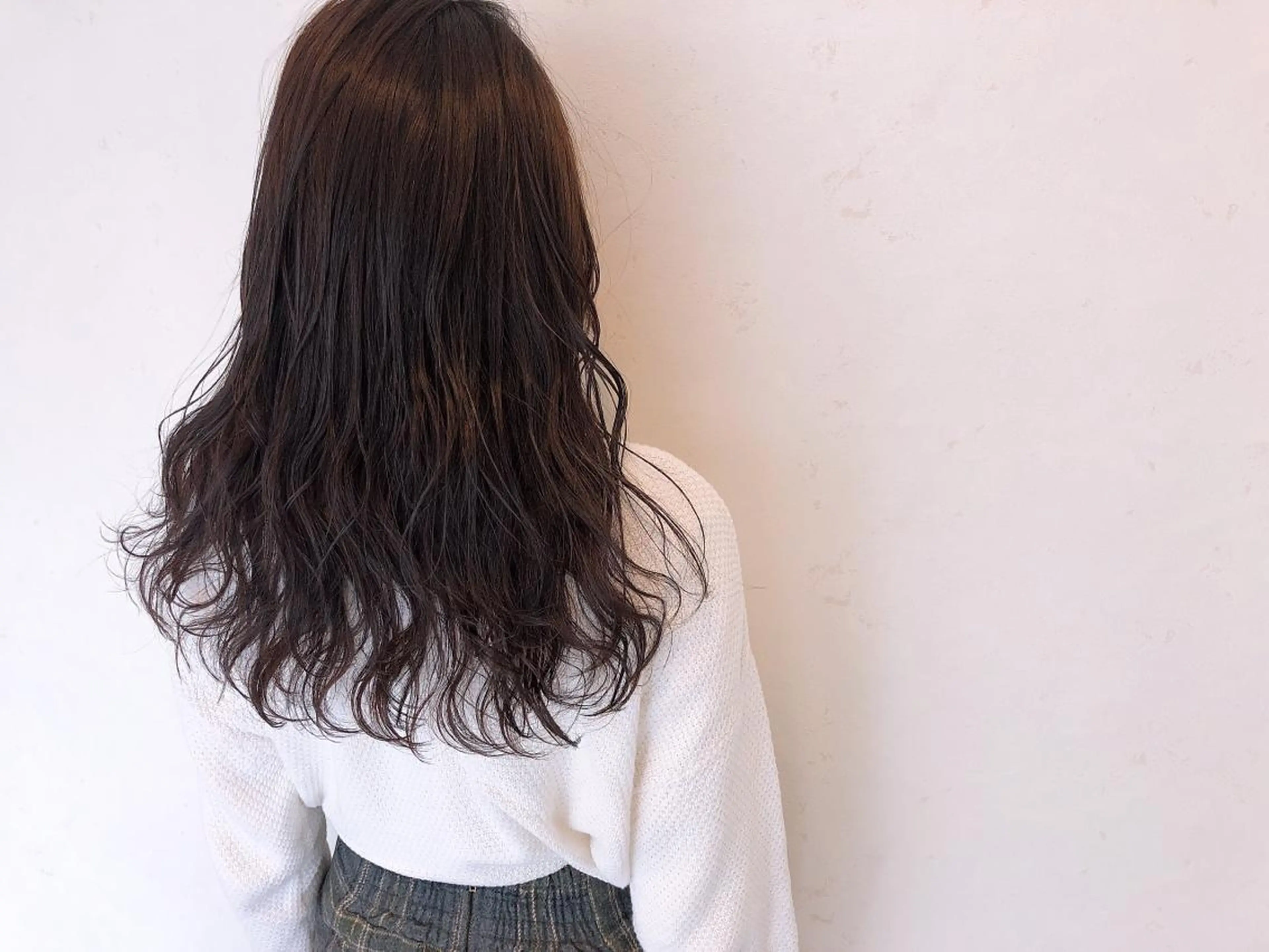 ロング カラー 伊藤 さやかのヘアスタイル