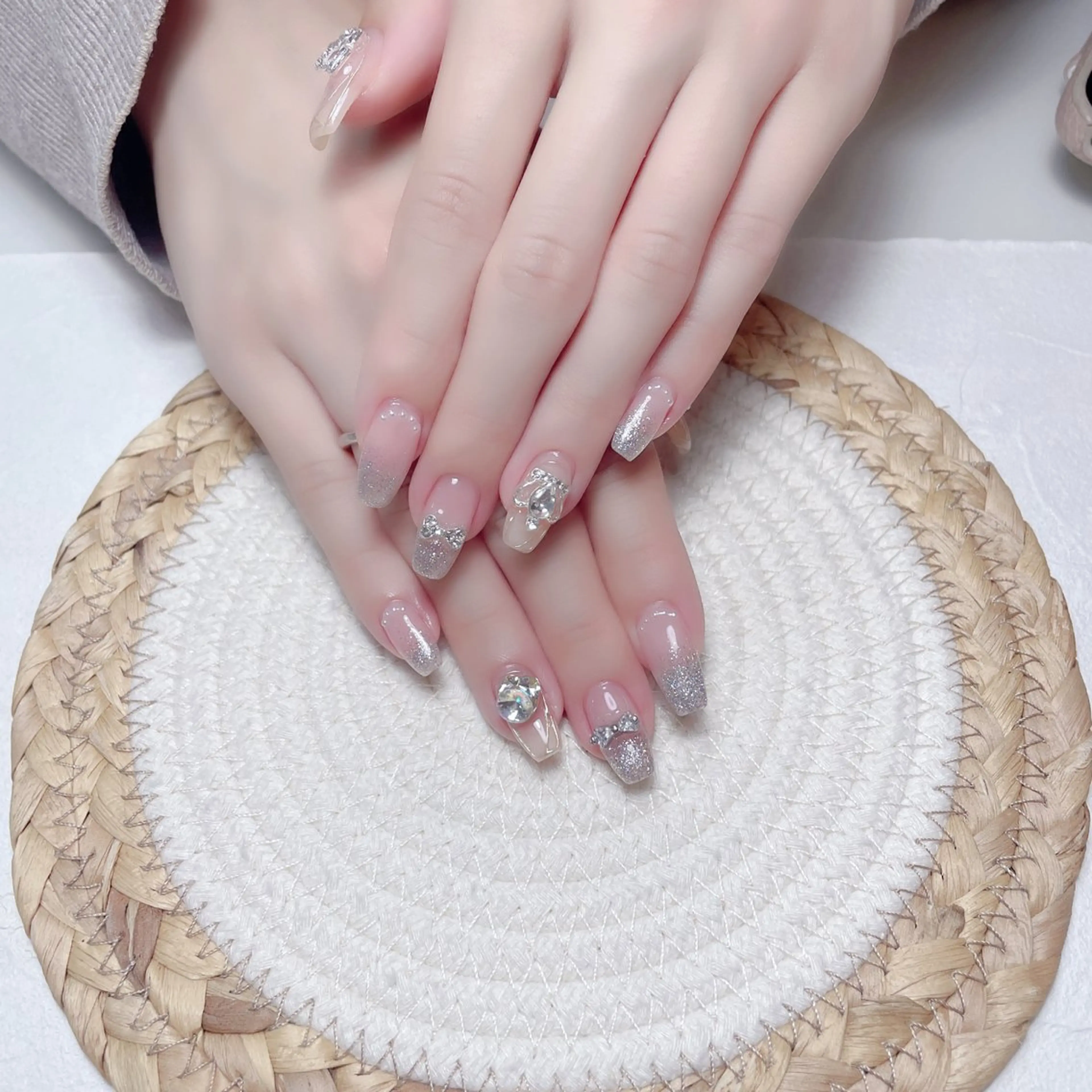 ネイル uu ネイルサロン関内🌼のネイルデザイン