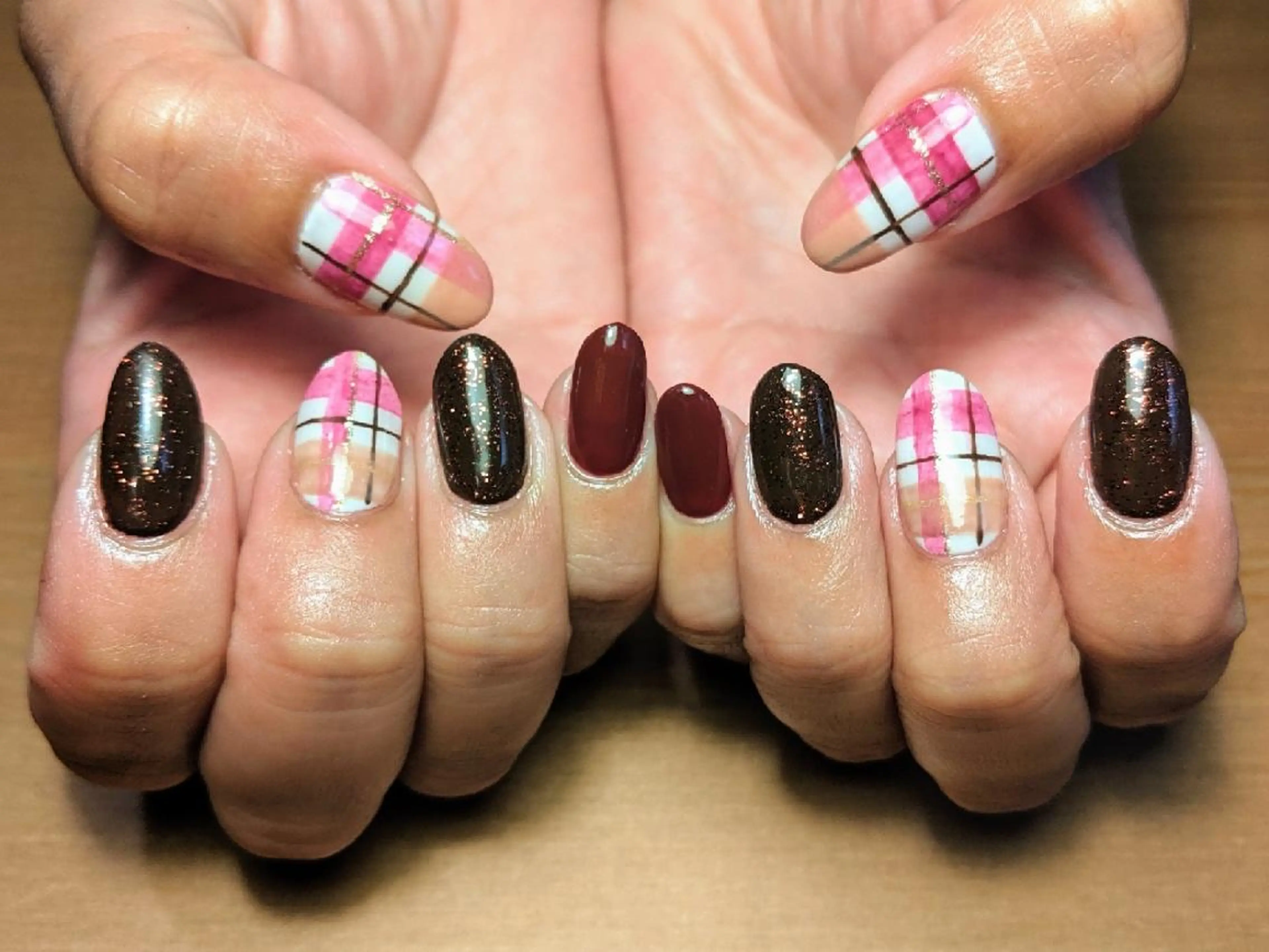 ネイル ｱｲﾗｯｼｭ ﾈｲﾙ ｻﾛﾝ つけるのマツエク・マツパデザイン