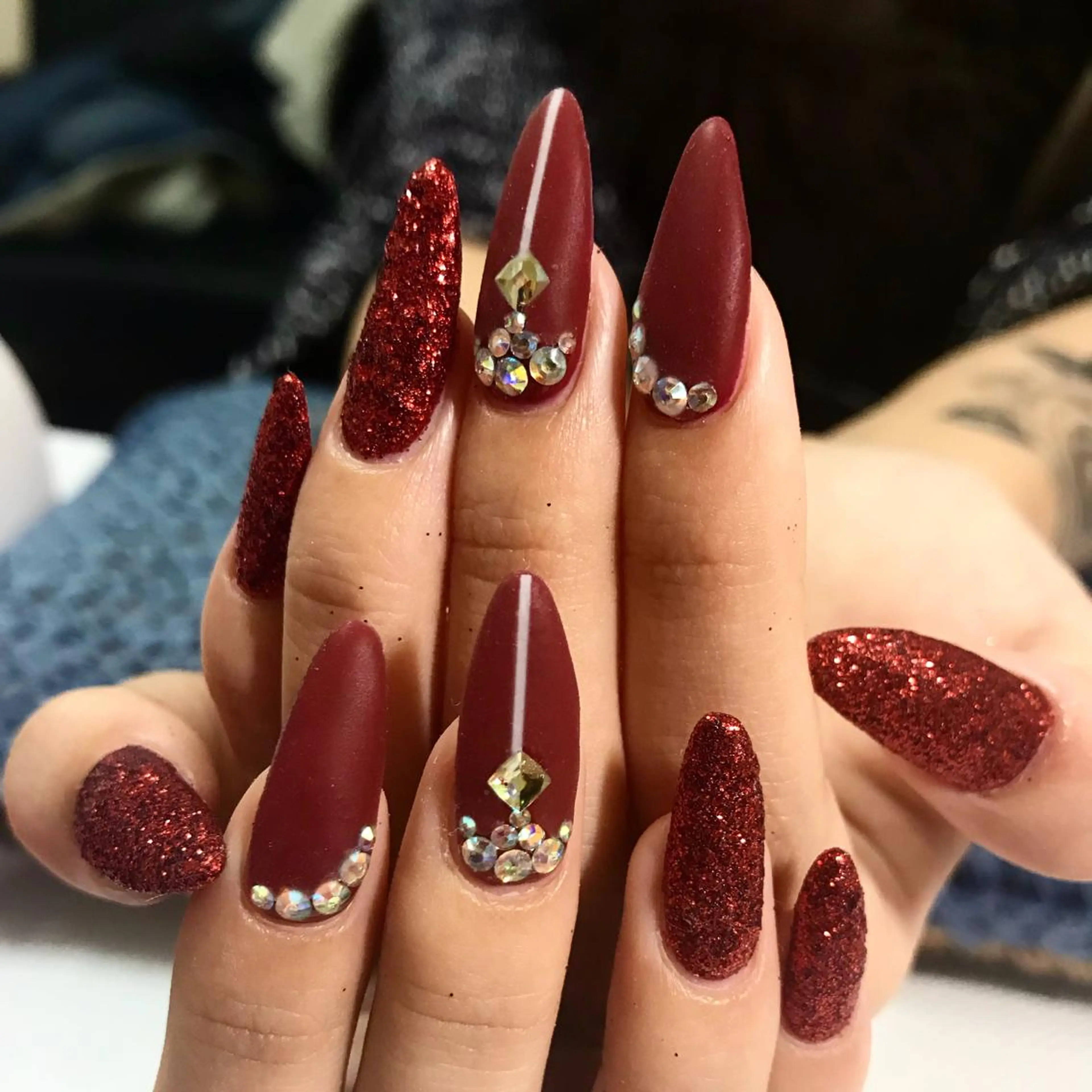 ネイル ボルドー フットネイル ラメ(グリッター) マットネイル シンプルネイル nail fufla ♡yamane♡のネイルデザイン