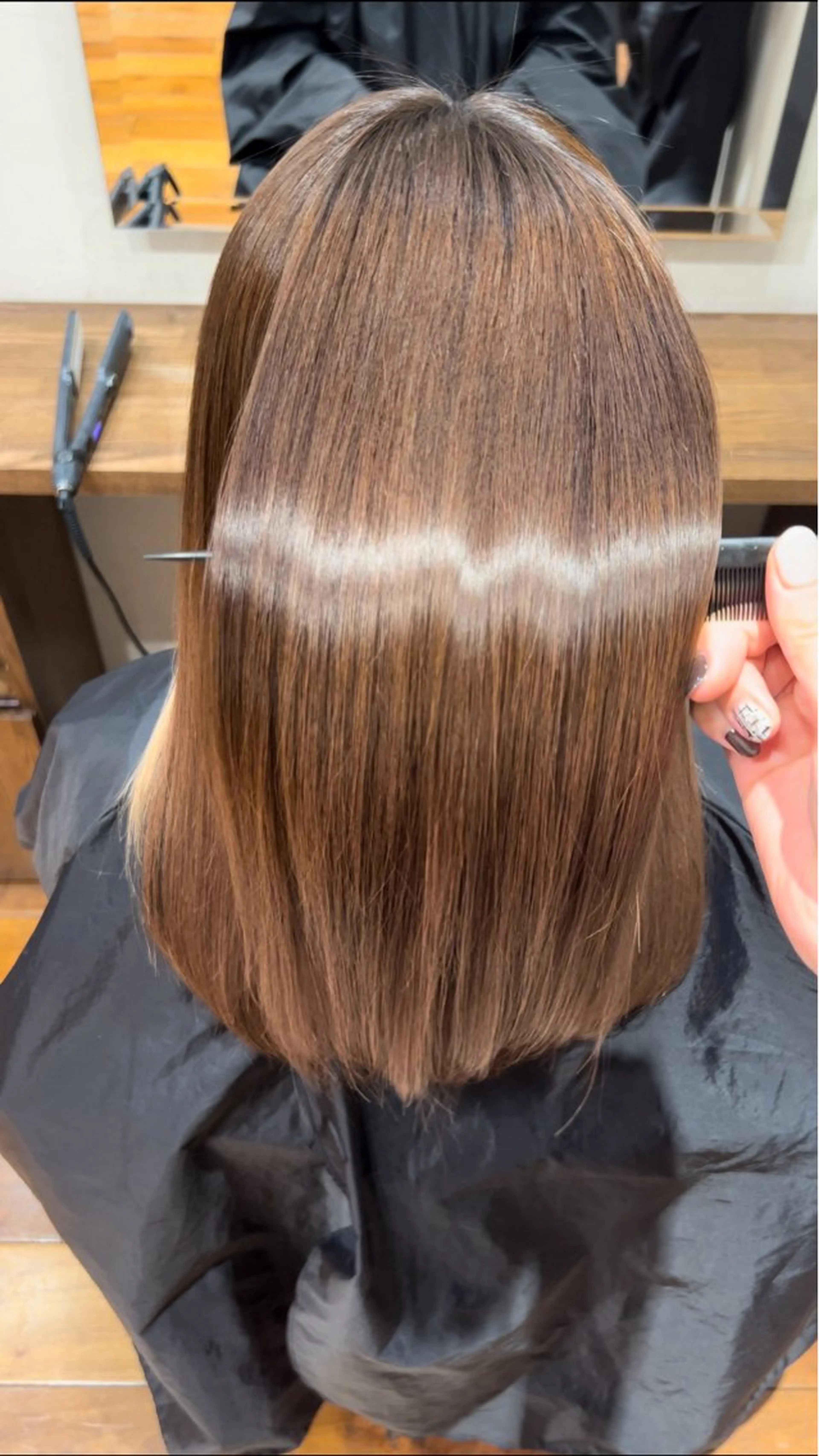 セミロング トリートメント 酸熱トリートメント 韓国ヘア|透明感カラ ー|アカリのヘアスタイル