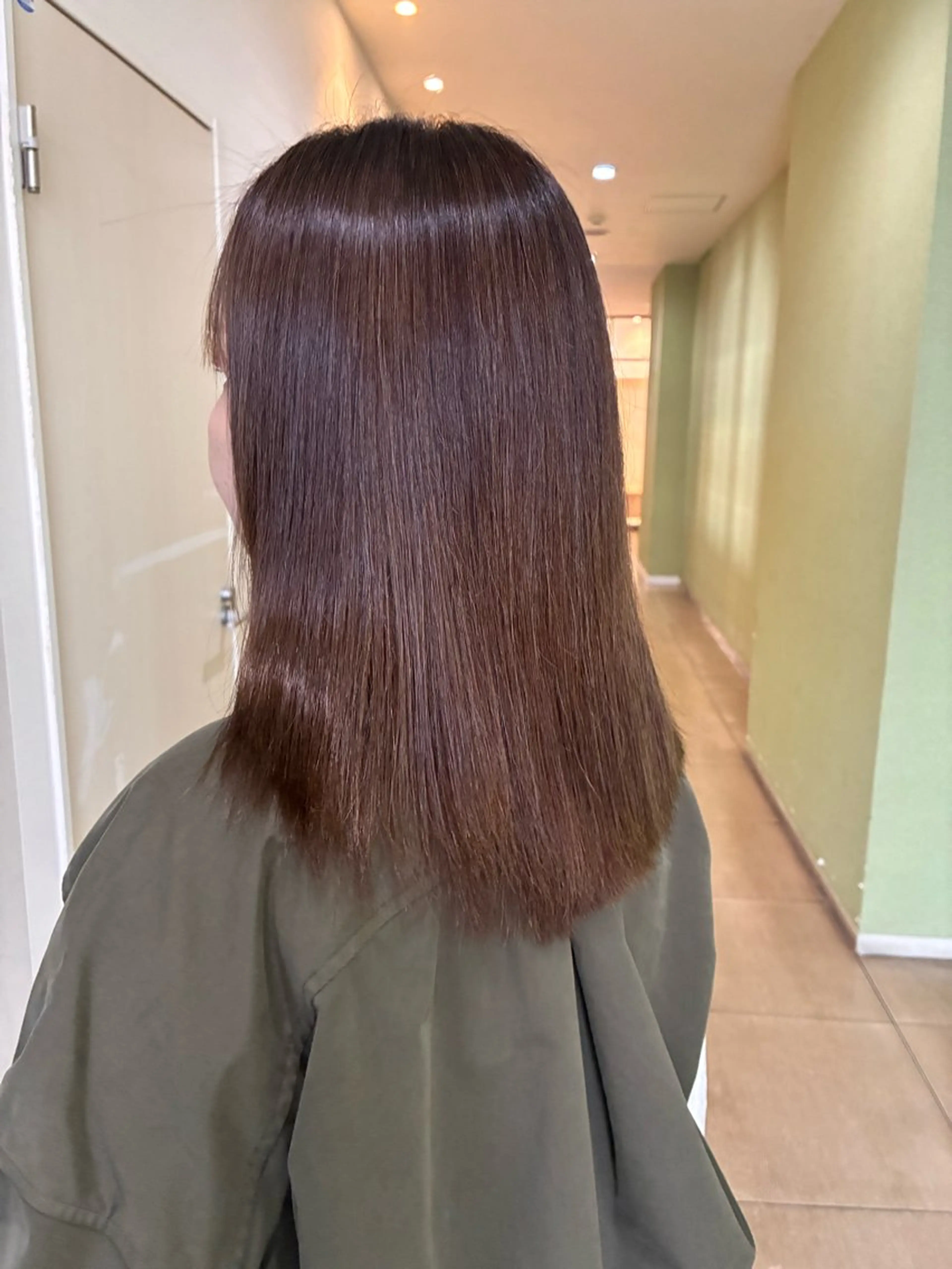 ミディアム カラー ケアカラー 髪質改善 トリートメント ヘアカラー トリートメント 秋田弥生 /髪質改善/艶カラーのヘアスタイル