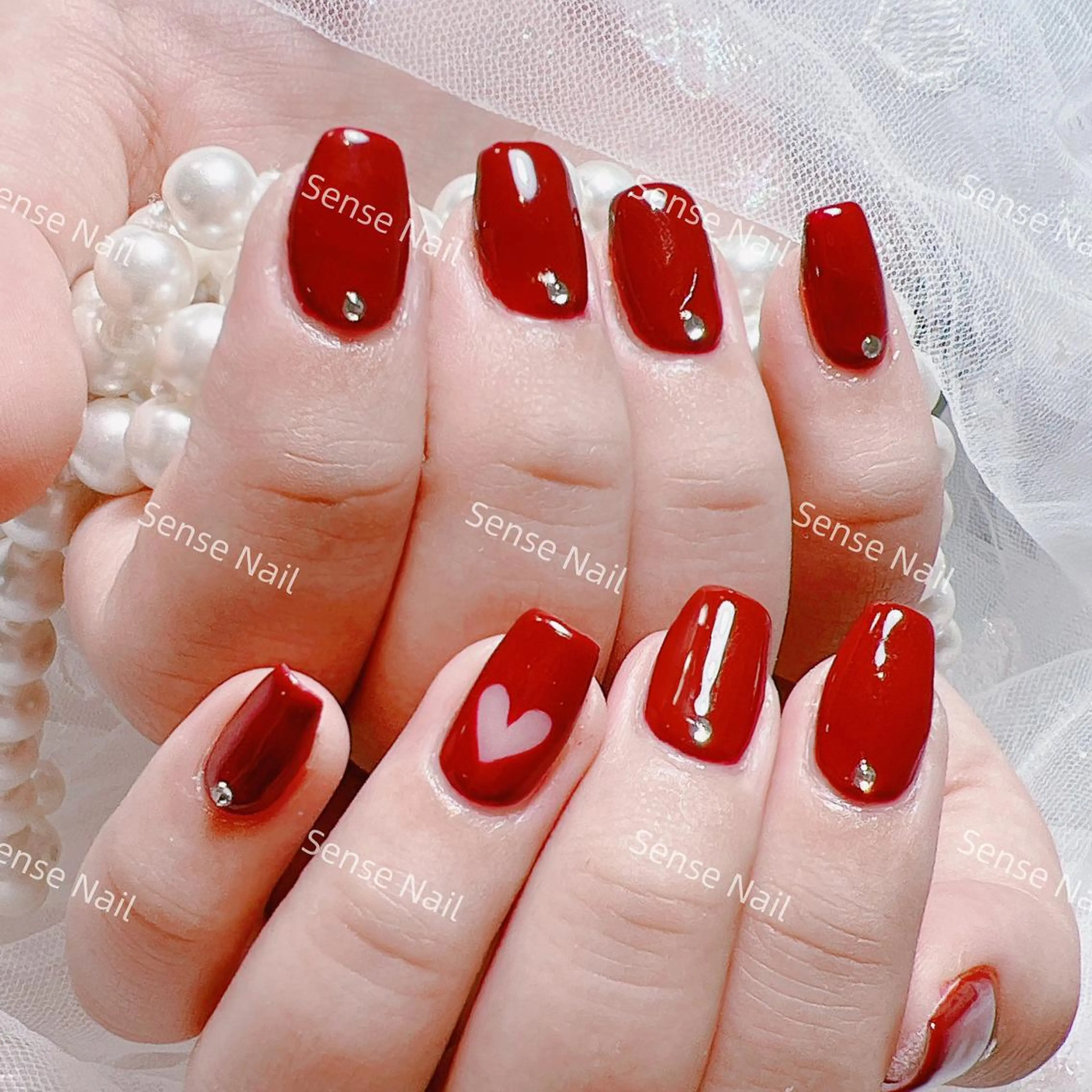 ネイル ハンドネイル ハンドケア Feinn Ink💕のネイルデザイン