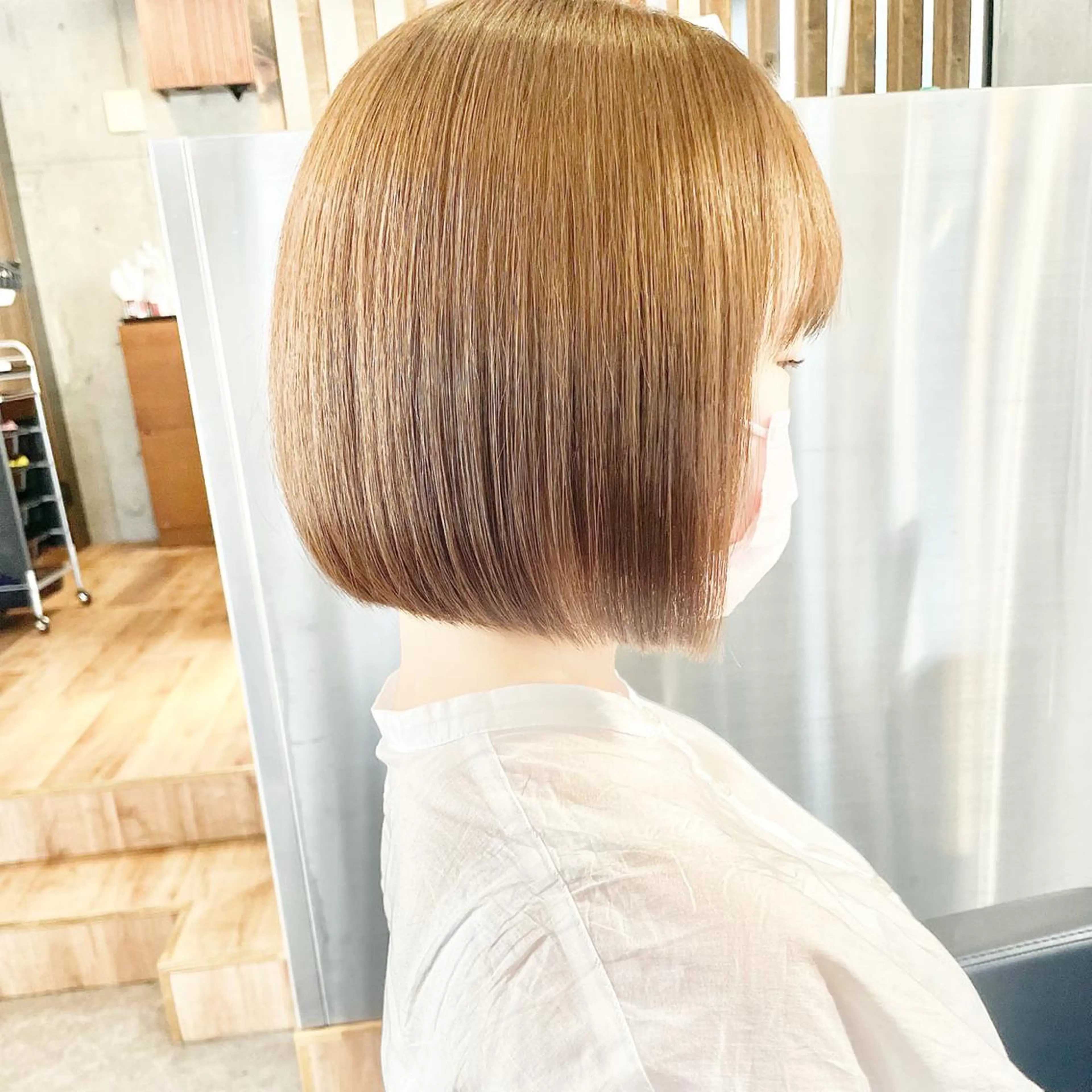 ショート カラー ショートボブ ハンサムショート アディクシーカラー イヤリングカラー ハイライトカラー カット ヘアカラー トリートメント ショートボブ髪質改善 縮毛矯正のプロ山道潤のヘアスタイル