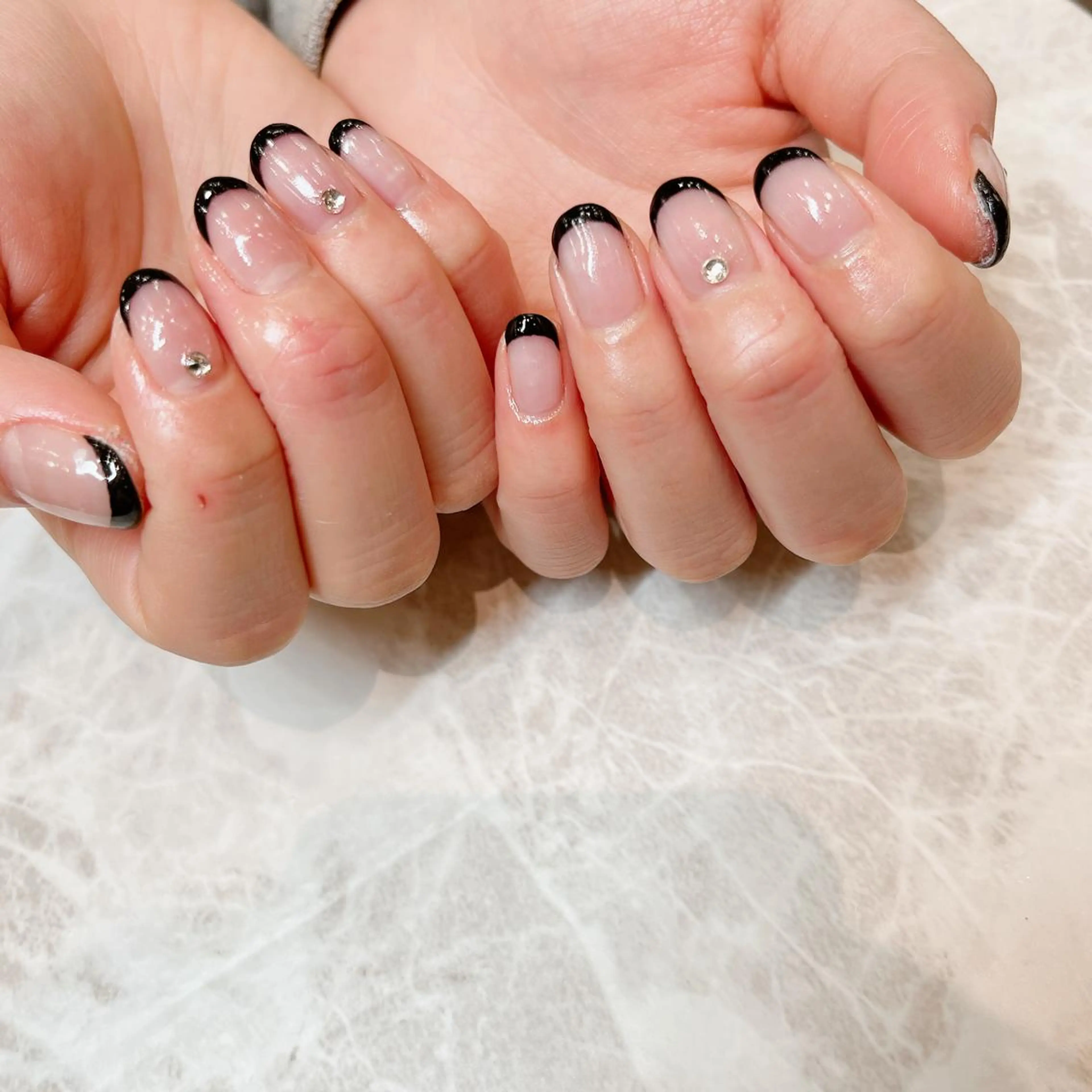 ネイル フレンチネイル 関谷 真登佳のネイルデザイン